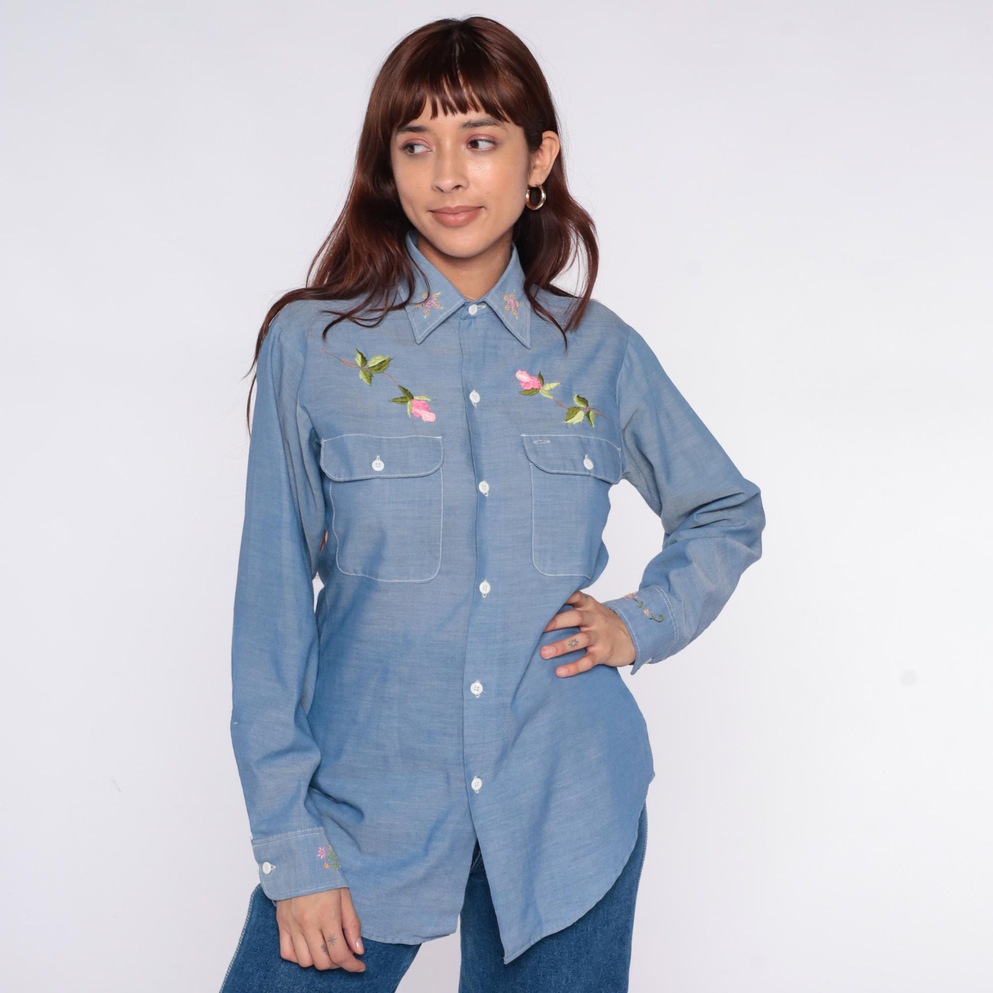 70s JCPenney Chambray Shirt Embroidered Roses Button Front Small