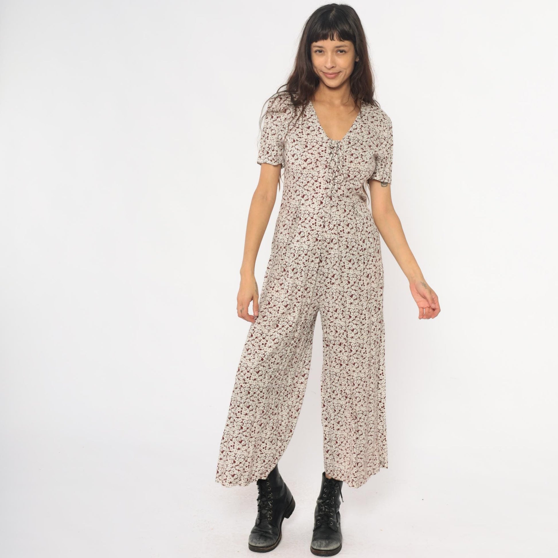 90s All That Jazz Floral Jumpsuit Cream Wide Leg Short Sleeve Small