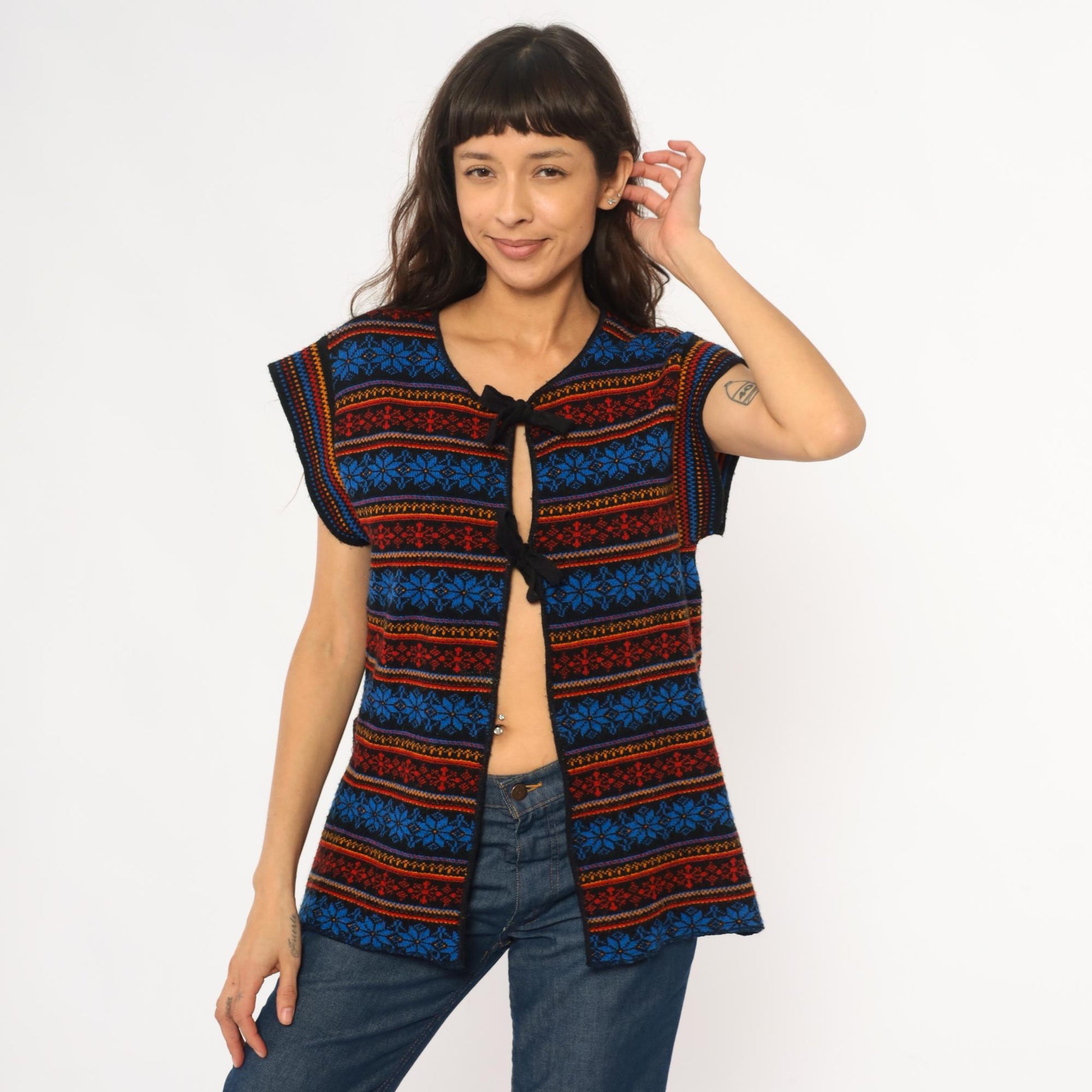 70s Southwestern Fair Isle Vest Tie Front Snowflake Knit Small