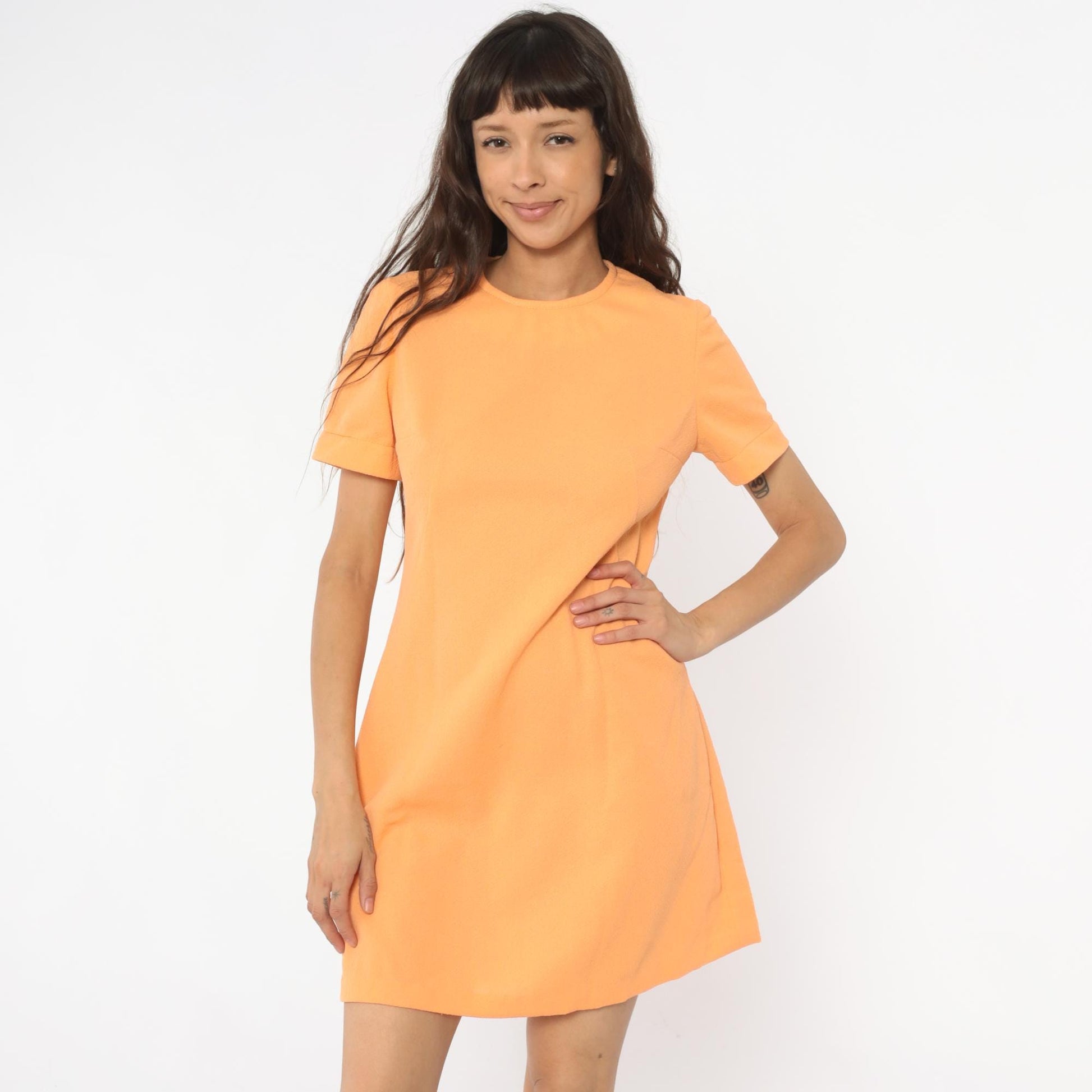 70s Peach Shift Dress A-Line Crew Neck Short Sleeve Knee Length Medium