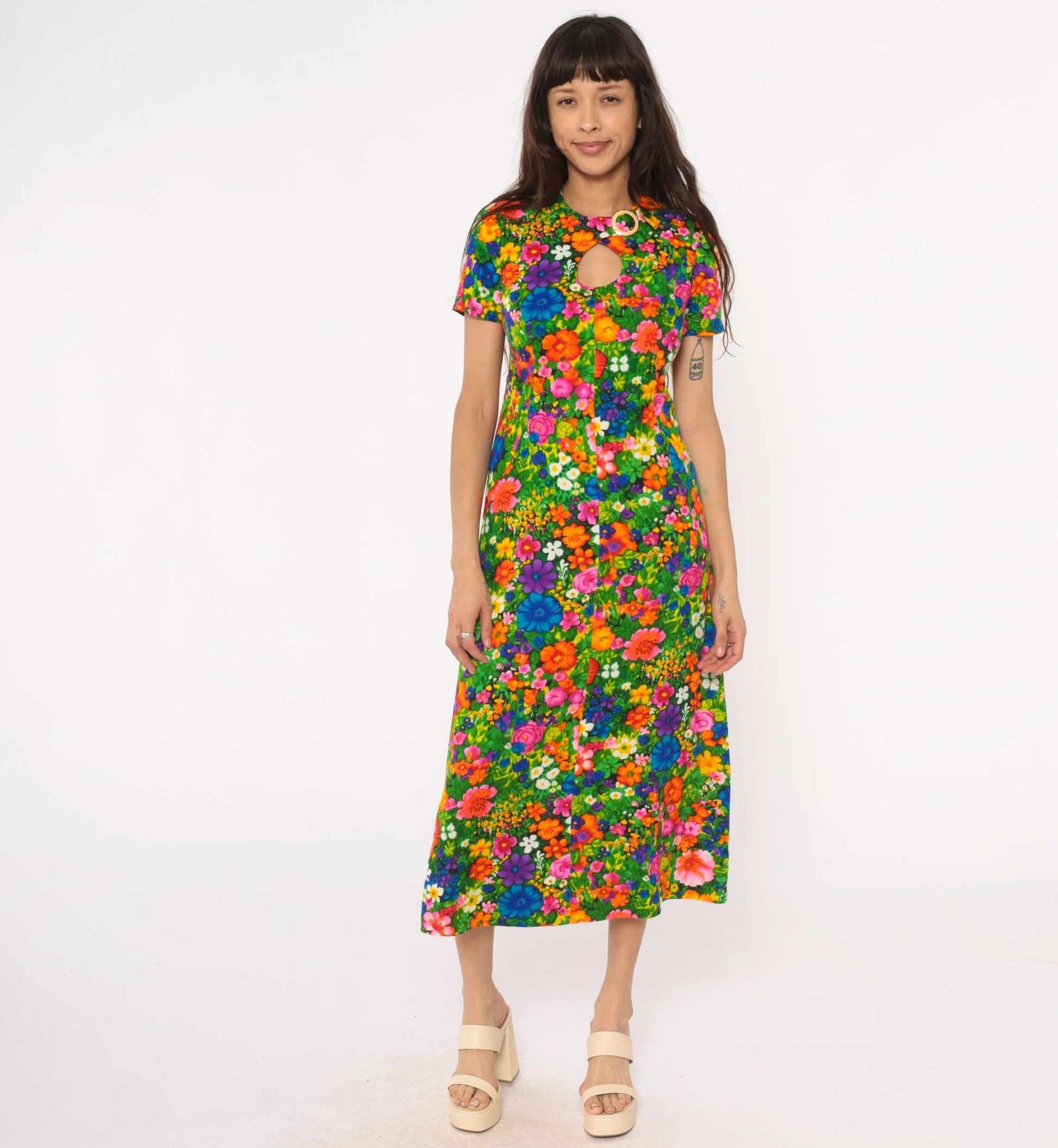70s Floral Maxi Dress Keyhole Neckline Short Sleeve Cotton Rainbow Small