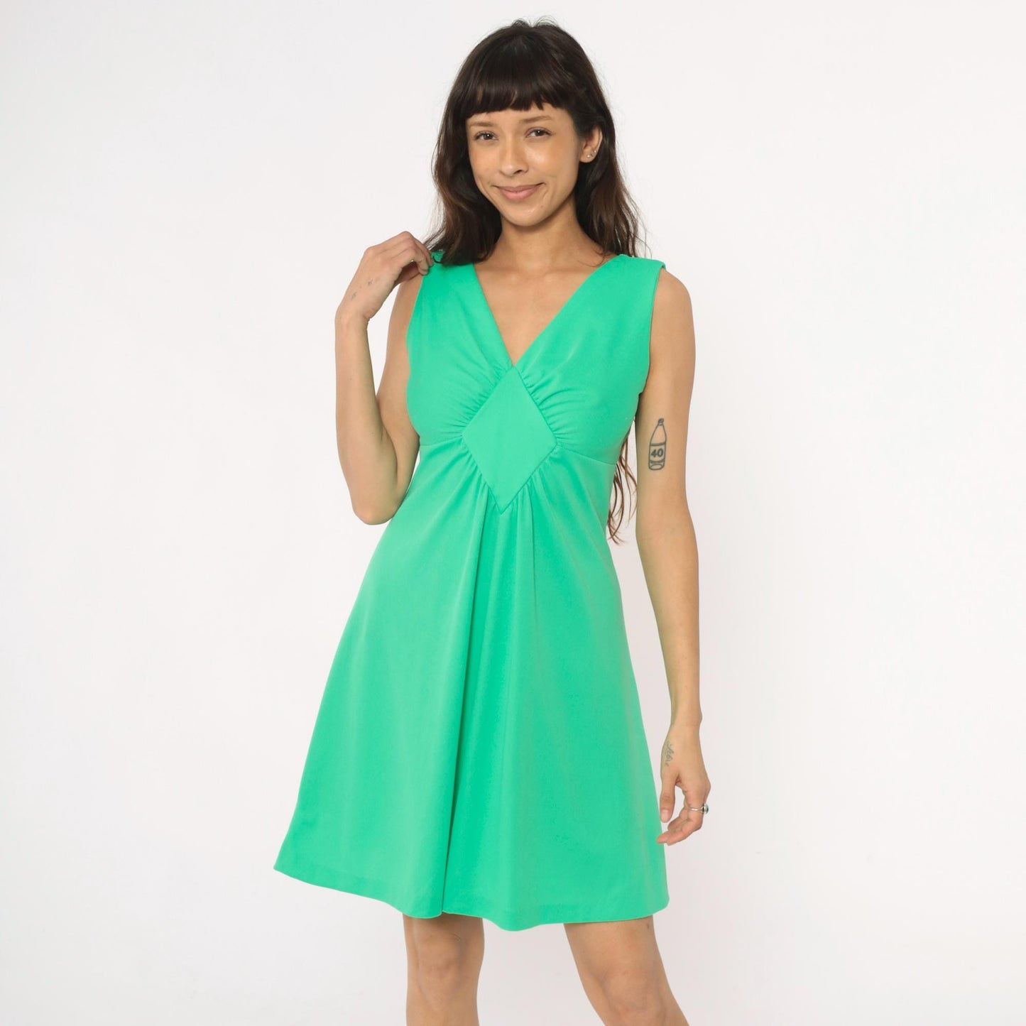 70s Mint Green Mini Dress V-Neck Ruched Bodice Sleeveless A-Line Medium M