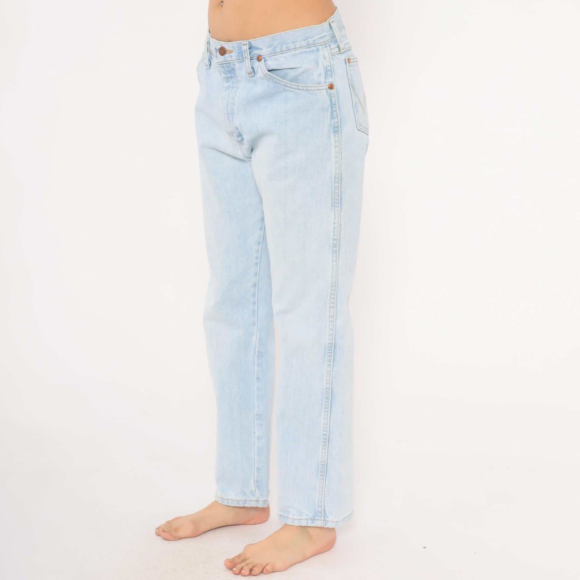 2000s Wrangler Light Wash Straight Leg High Rise Mom Jeans 34x30