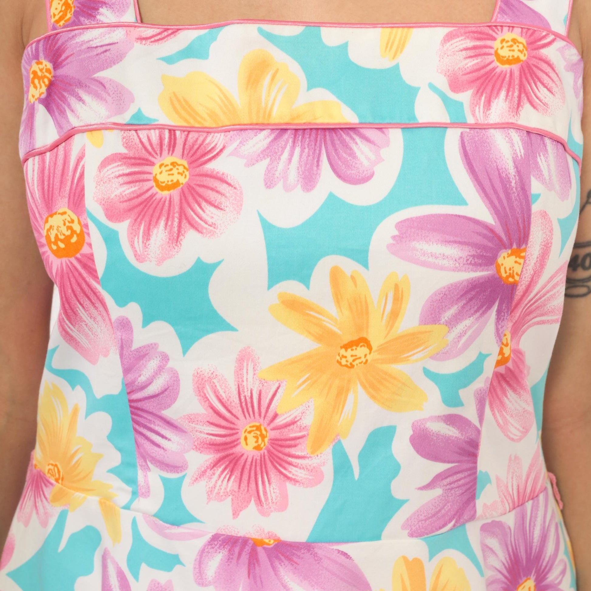 90s Scarlett Floral Sundress Square Neck Daisy Print Sky Blue Medium M