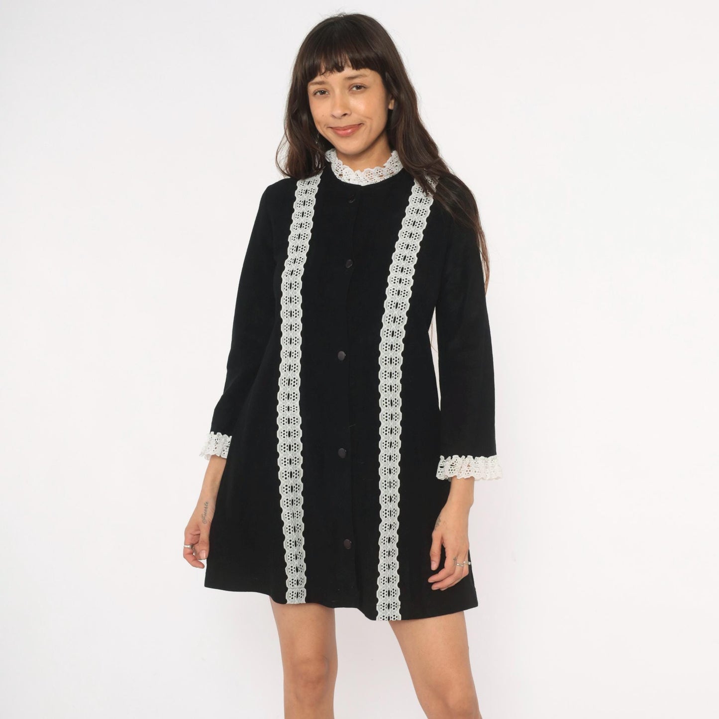 70s Black Velvet Mini Dress White Lace Trim High Neck Button Front A-Line Small S