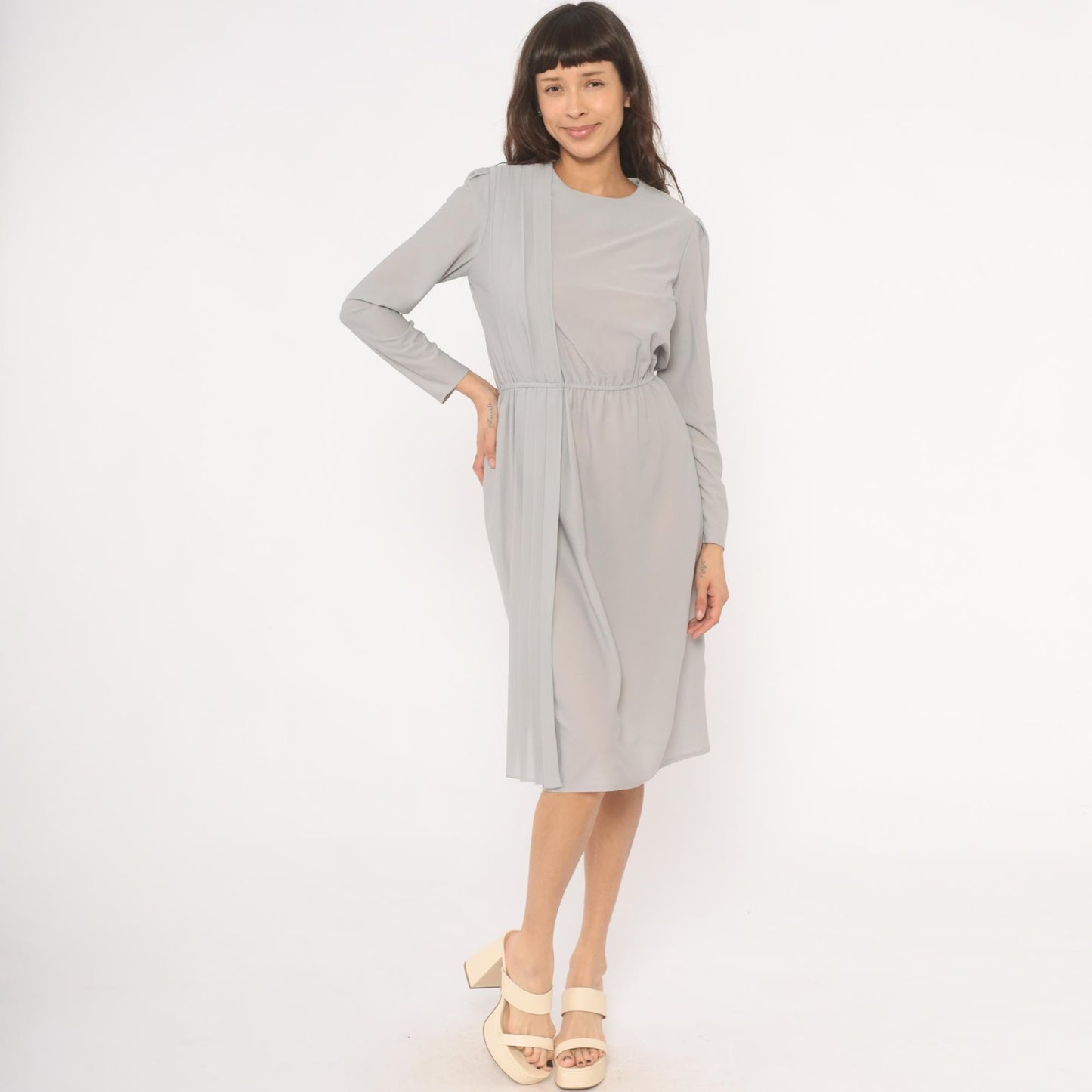 80s Grey Pleated Front Dress Pearl Button Back Long Sleeve Knee Length Small S