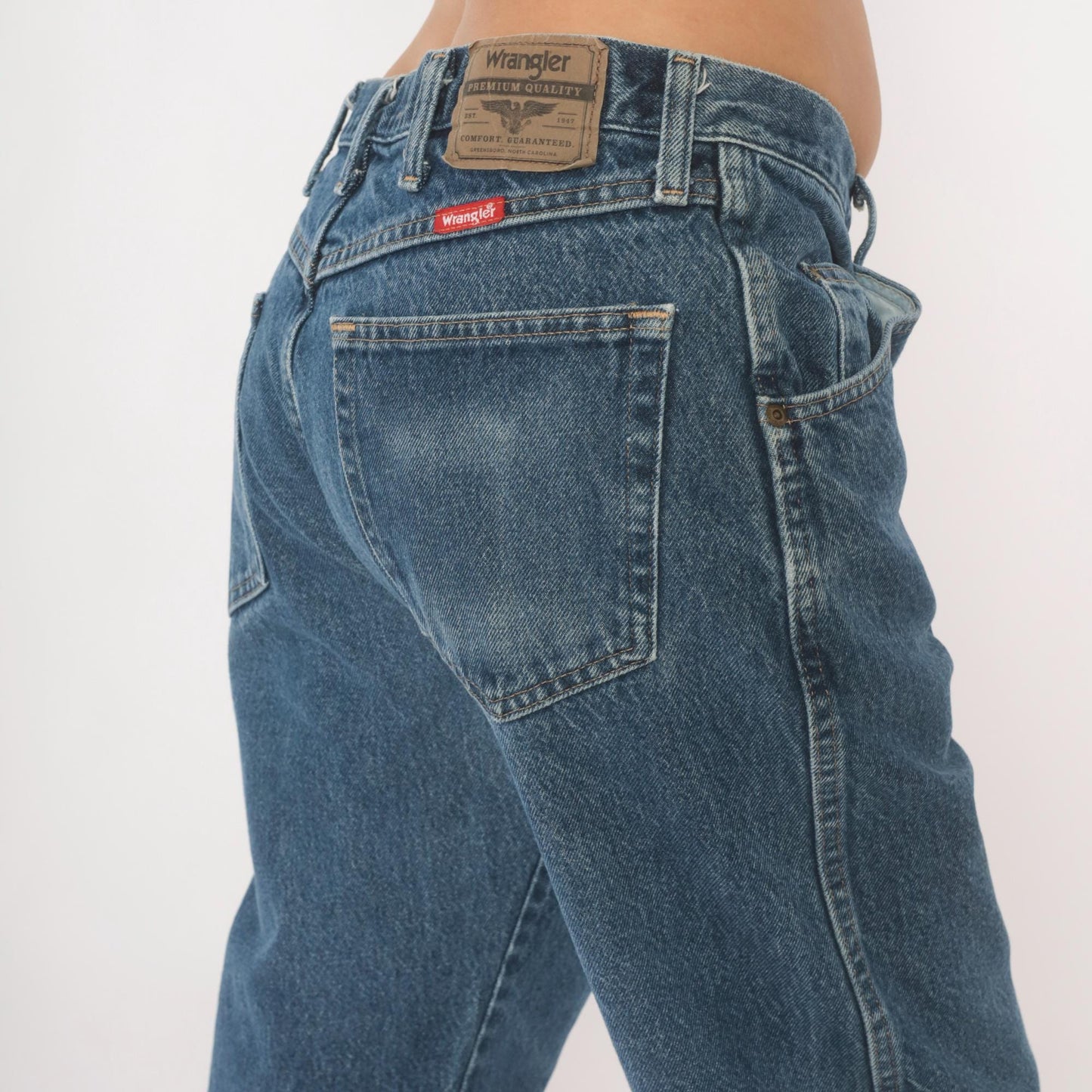 Wrangler Straight Leg Jeans 2000s Medium Wash Denim Relaxed Fit Men's 34 x 29