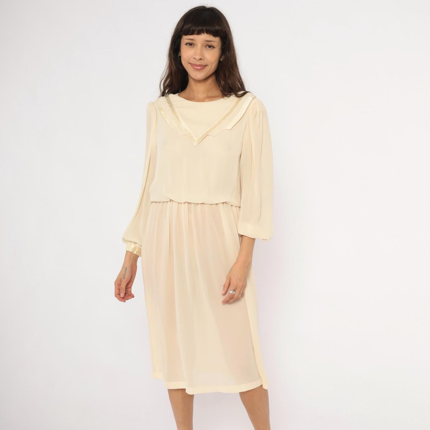 80s Street Scene Cream Chiffon Dress Bishop Sleeve V-Trim Knee-Length Small S