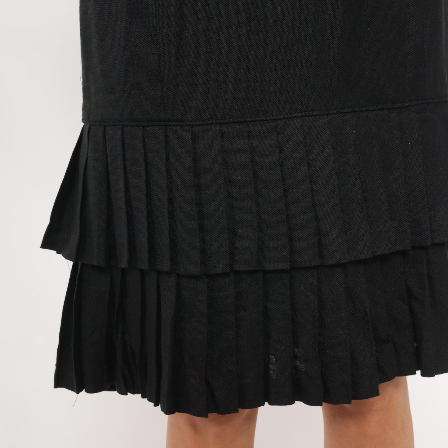 80s Carolina Herrera Black Knee-Length Dress Drop Waist Pleated Ruffle Medium