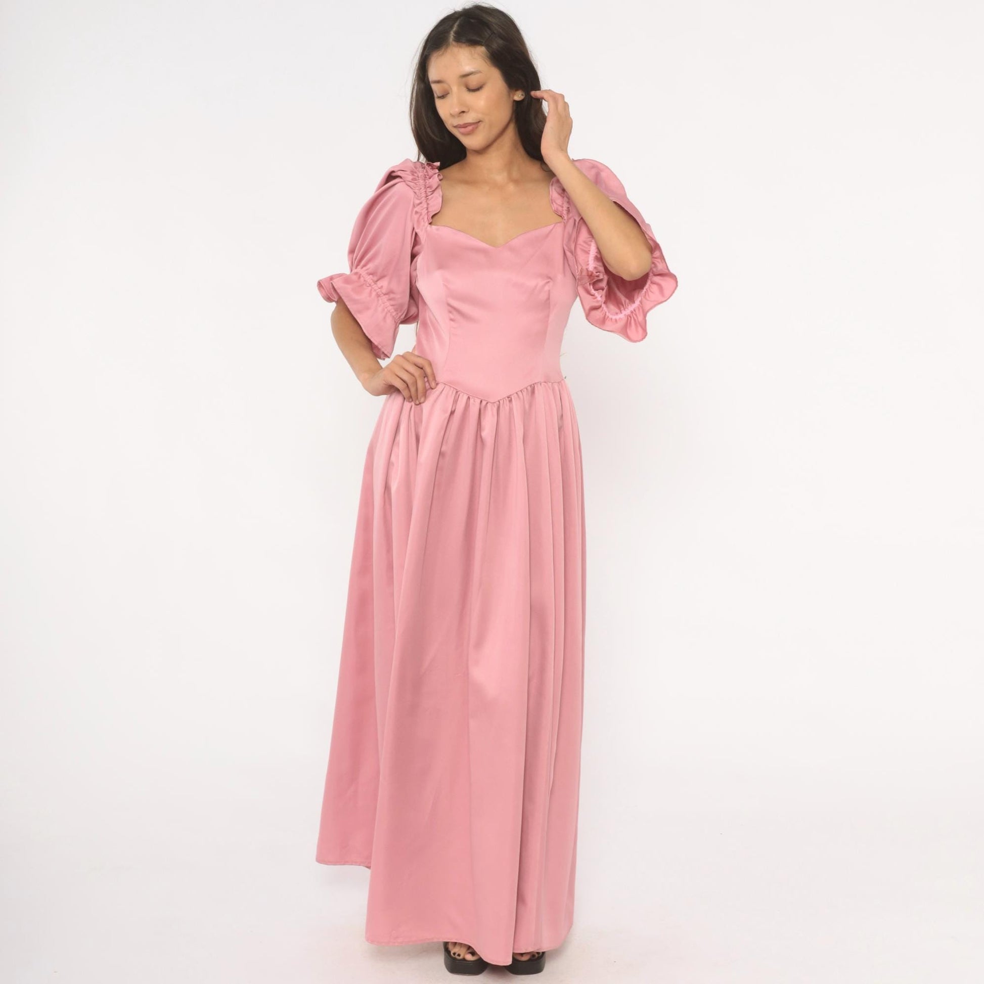 80s Rose Pink Maxi Gown Sweetheart Neckline Puff Sleeve Ruffle Trim Medium M