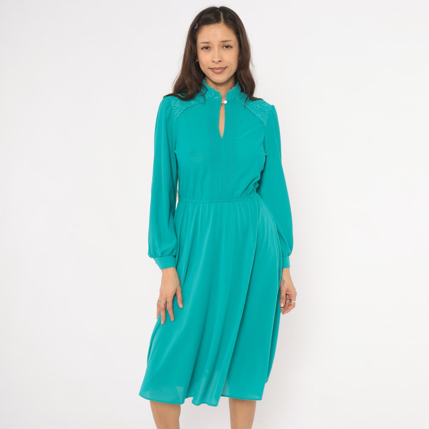 1970s Jane Baar Teal Knee-Length Dress Lace Collar Pintuck Bodice Small S