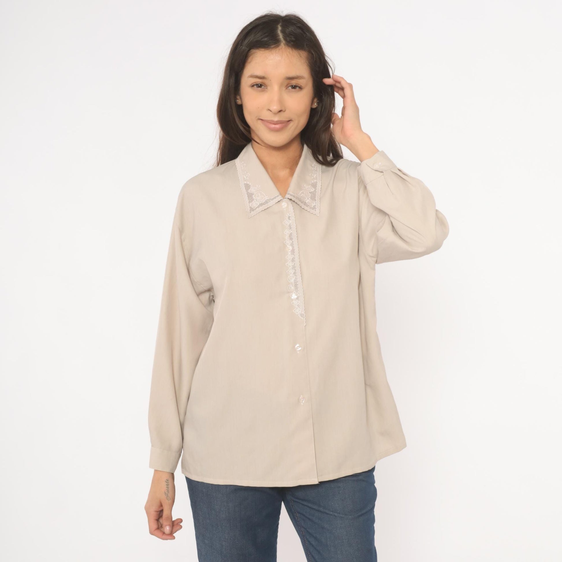 2000s Cream Lace Collar Cotton Blouse Floral Embroidery Long Sleeve Medium M