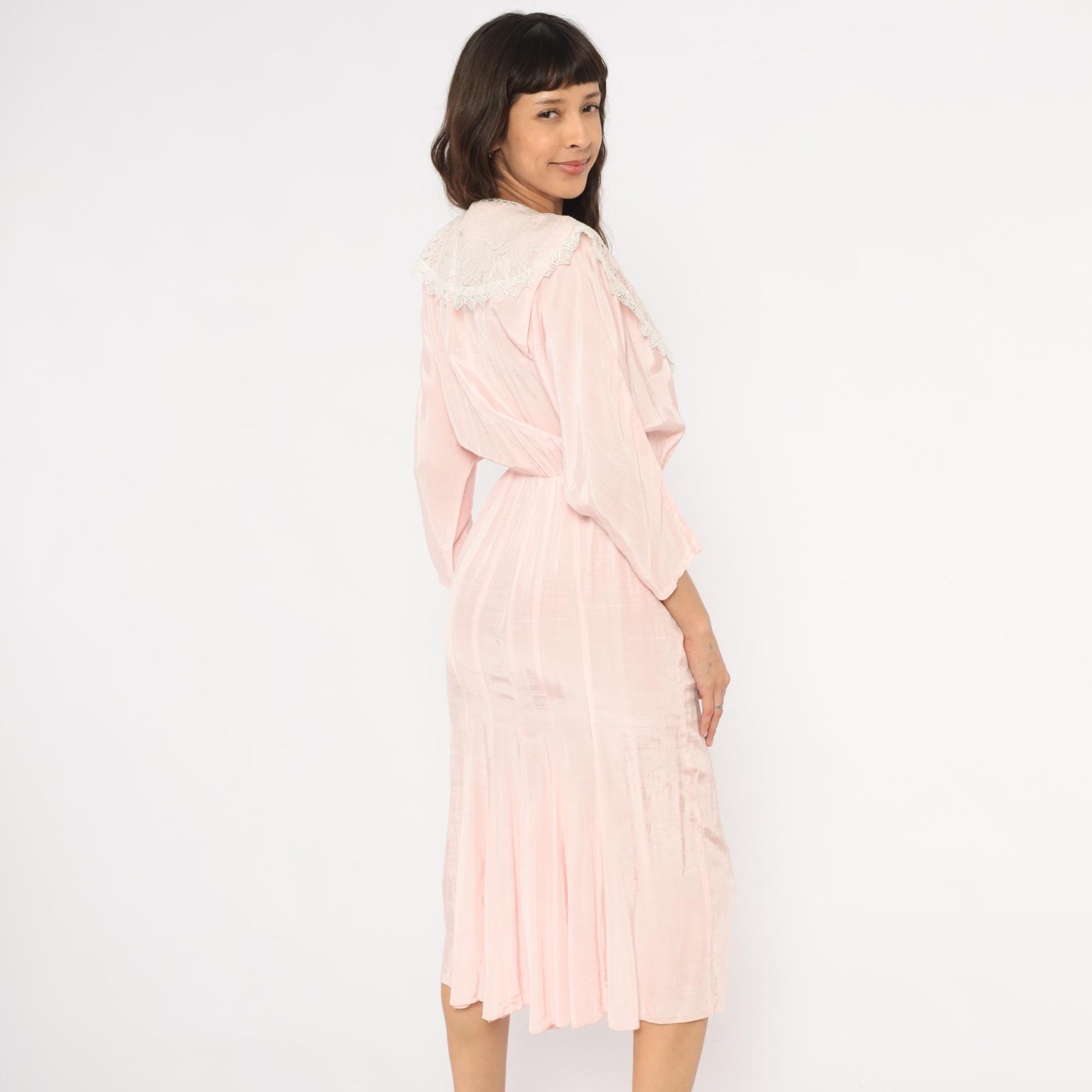 80s DQ Fashions Blush Pink Midi Dress Lace Collar V-Neck Small S