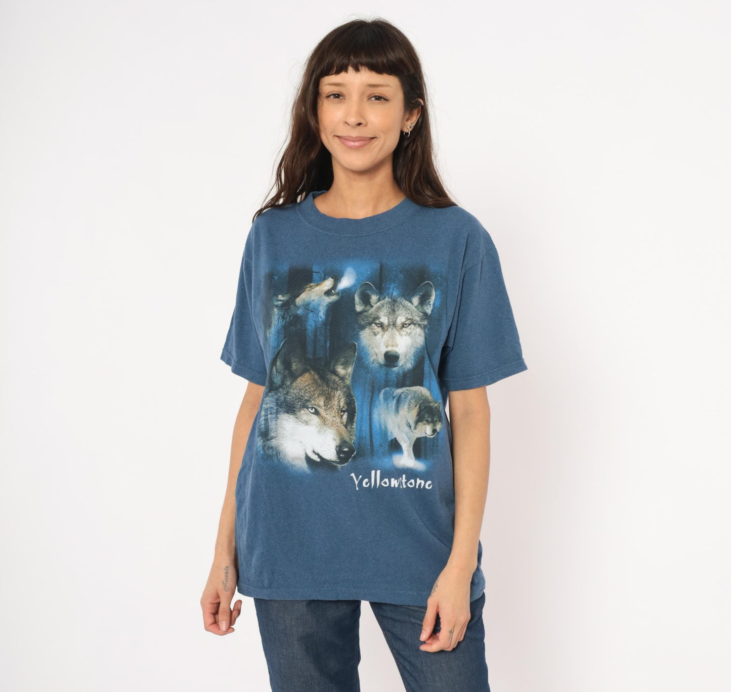 2000s Eco Mountain Yellowstone Wolf Graphic Tee Blue Medium M