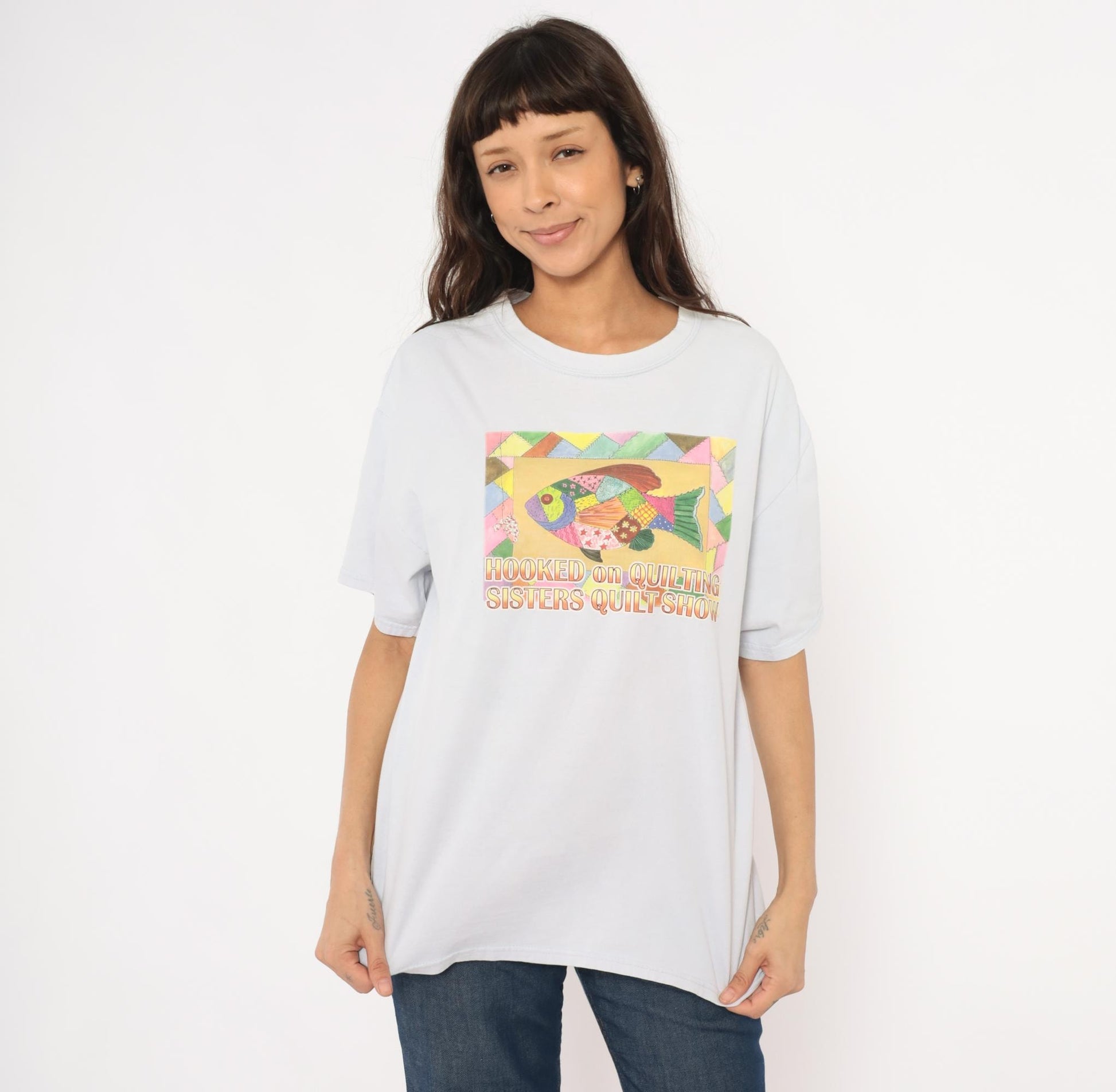 90s Gildan Fish Graphic Tee Quilted Sisters Quilt Show Pale Blue Large L