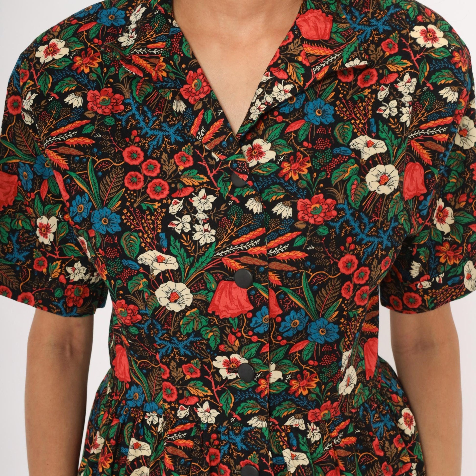 80s Black Floral Shirtdress Cotton Botanical Print Fitted Waist Small