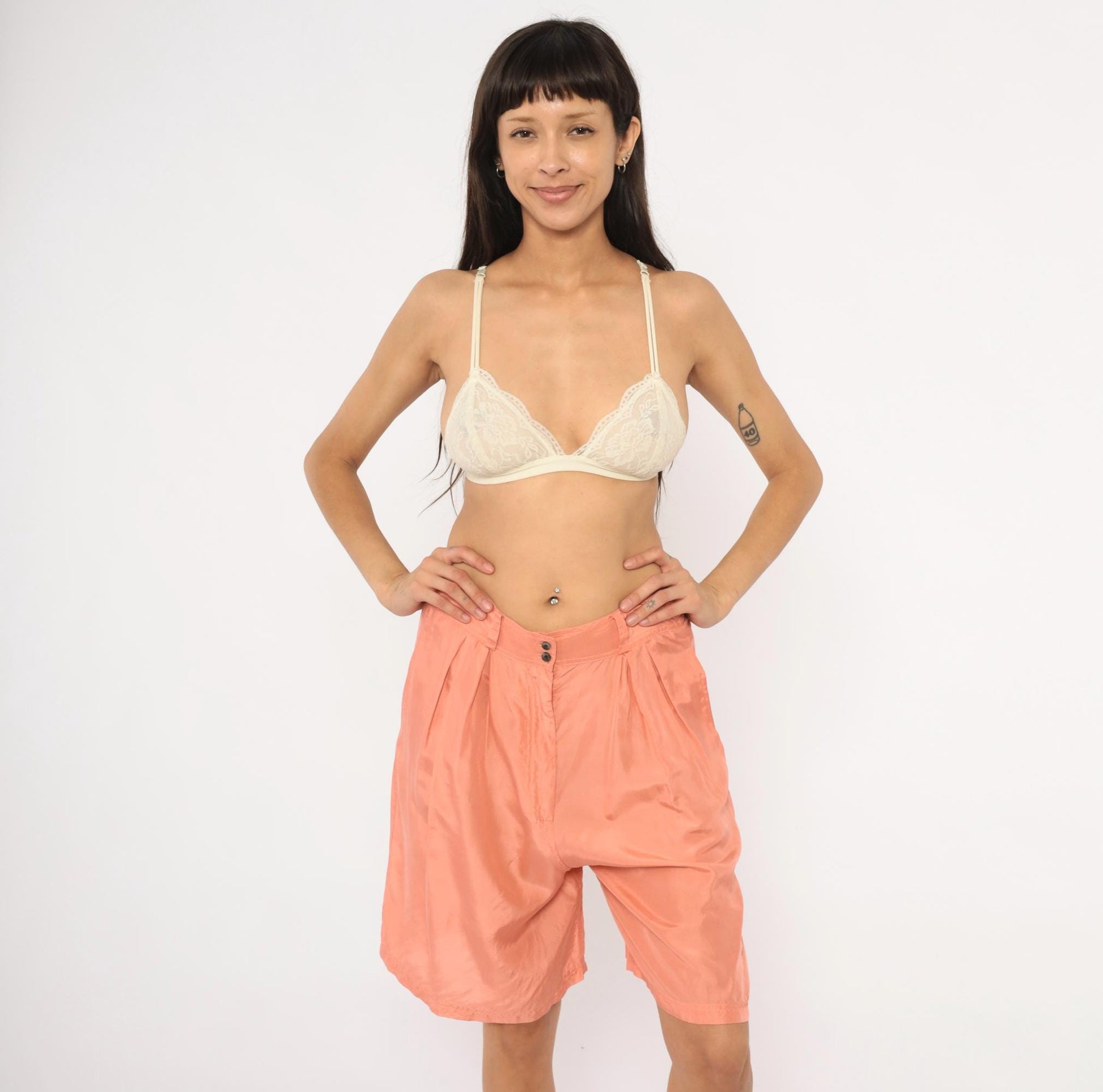 90s Forenza Silk Bermuda Shorts Peach Pleated High Waist Small S