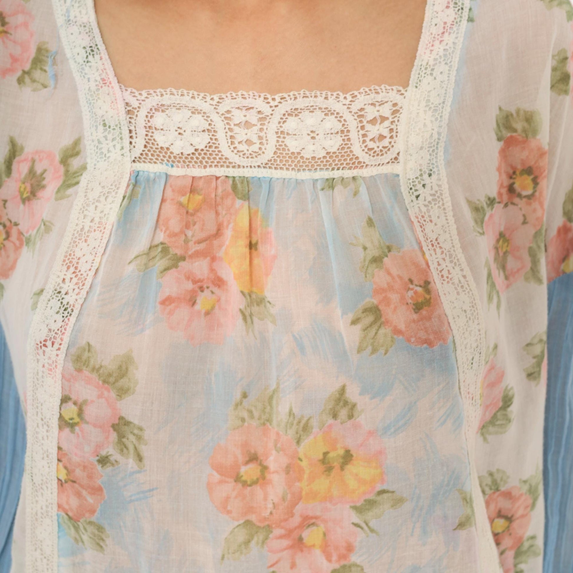 70s Arnelle of California Floral Peasant Blouse Pink Rose Cotton Gauze Medium