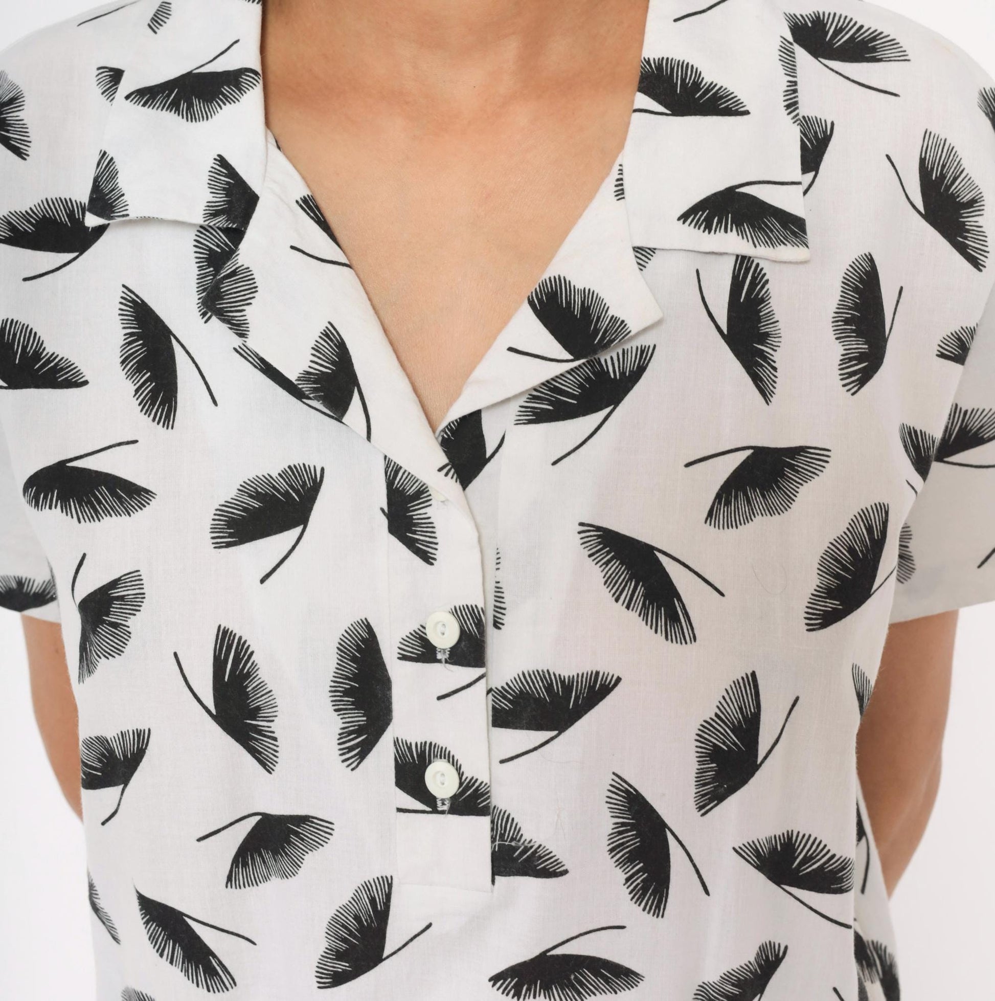 80s Lady Carol Feather Print Shirtdress White Black Cotton Midi Large L