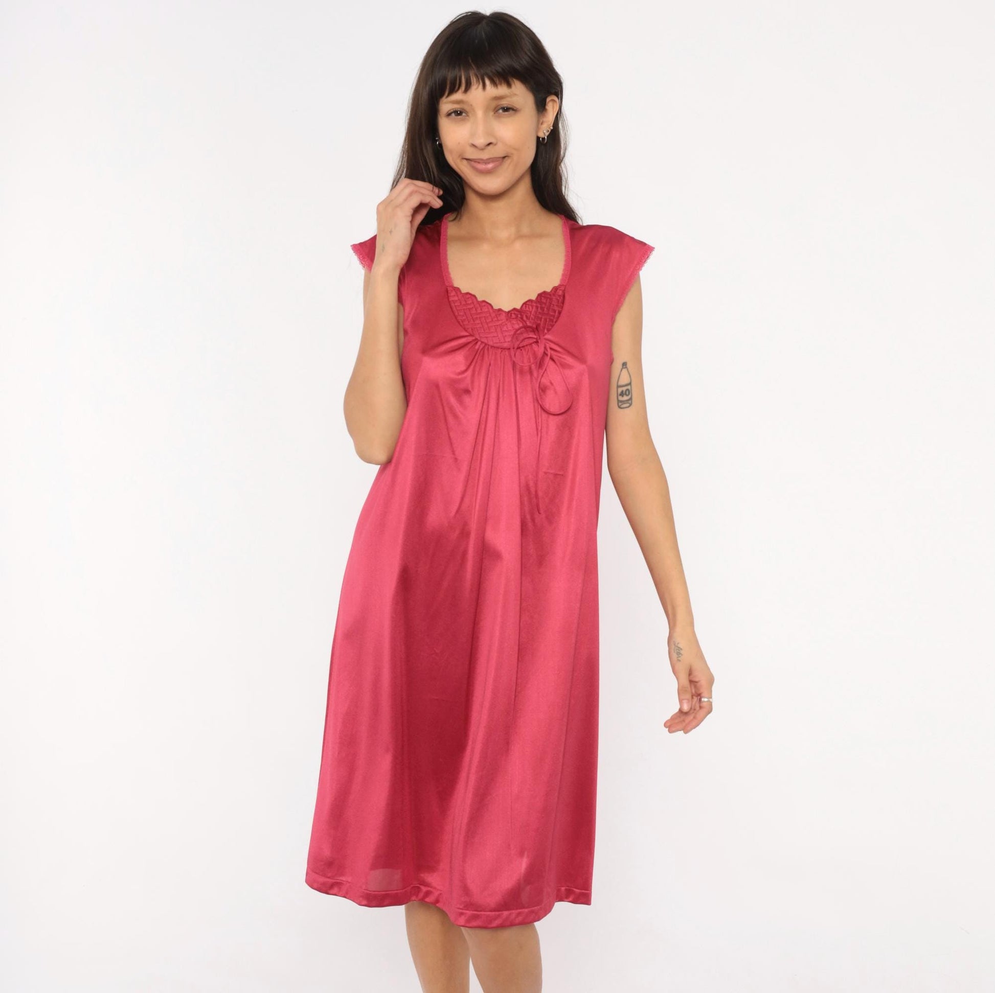 80s JCPenney Burgundy Nightgown Scalloped Yoke Cap Sleeve Knee-Length Medium