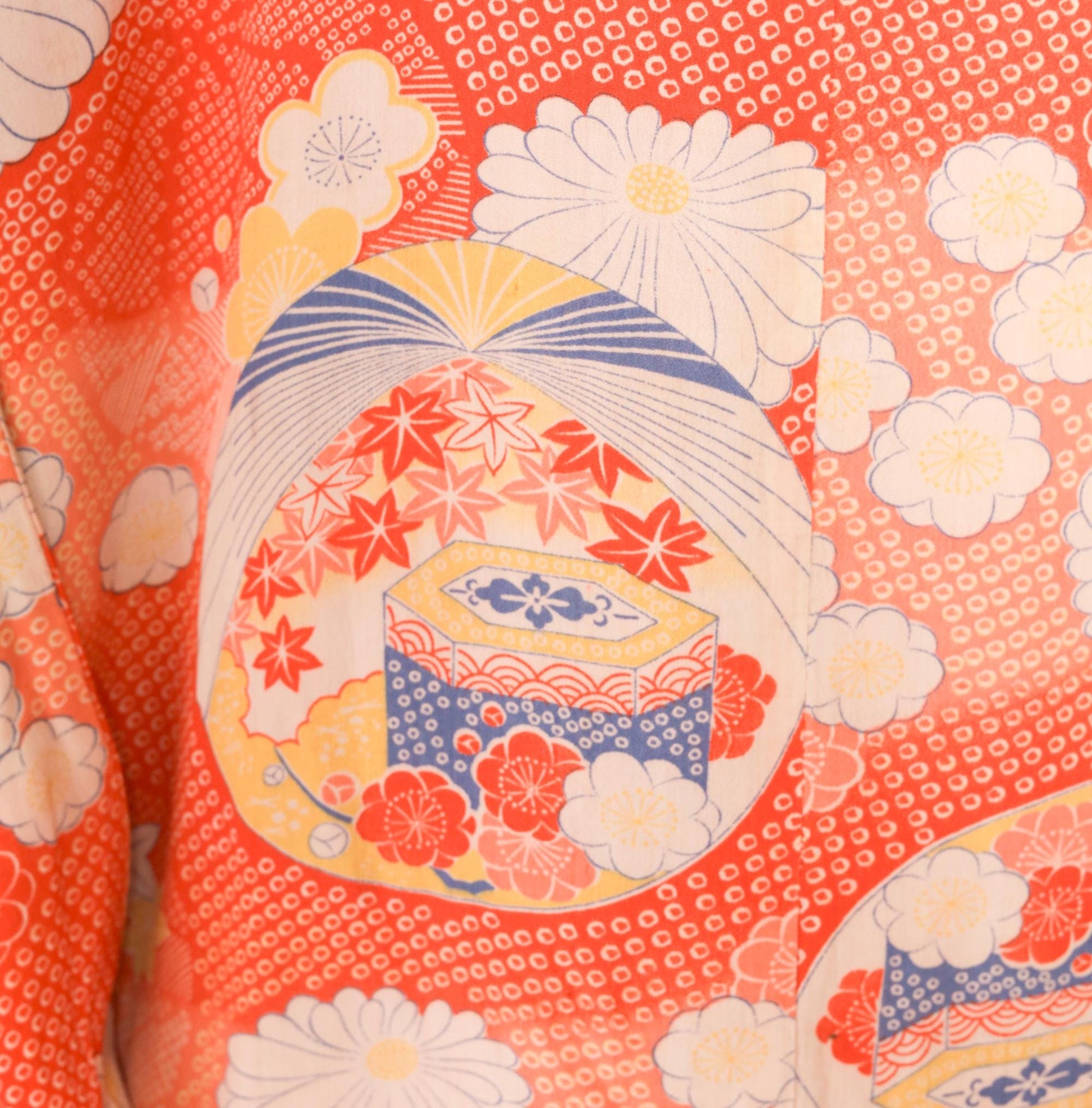 70s Japanese Silk Kimono Robe Orange Floral Chrysanthemum Midi Medium M
