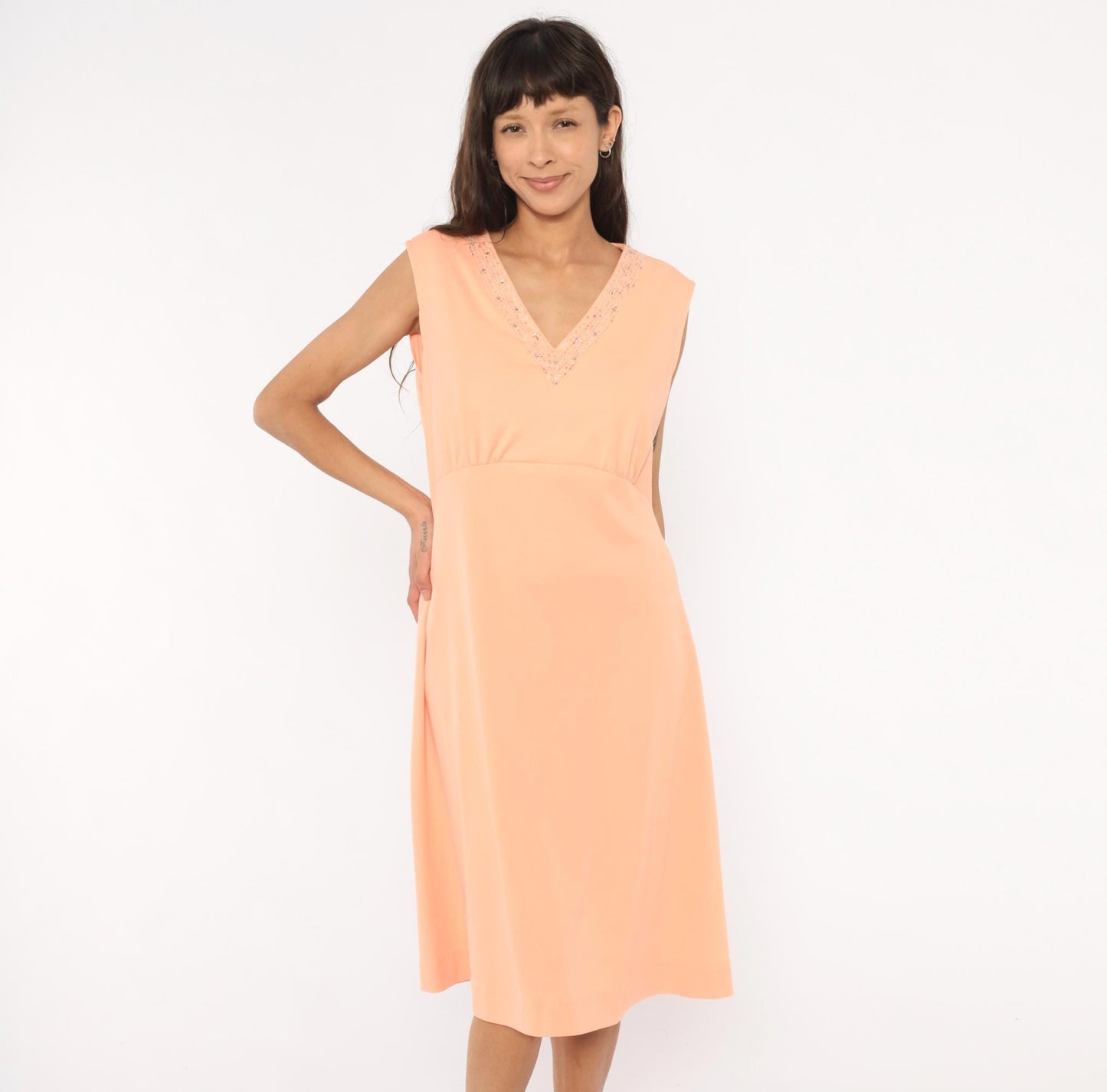 1970s Peach Beaded Empire Waist Dress Sequin V-Neck Knee-Length Extra Large XXL