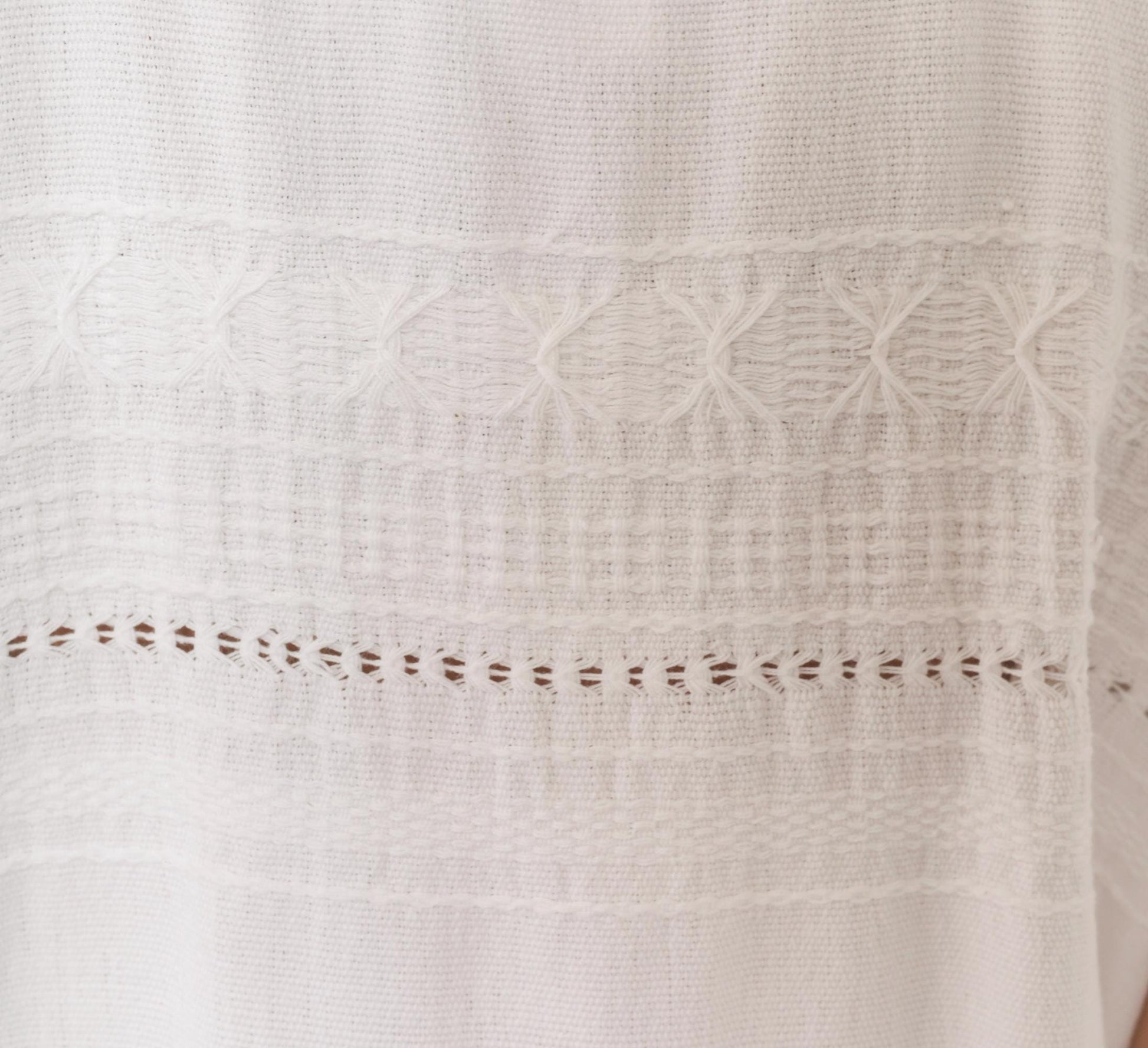 90s Buonarroti White Cotton Handwoven Shift Dress Fringe Hem Medium M