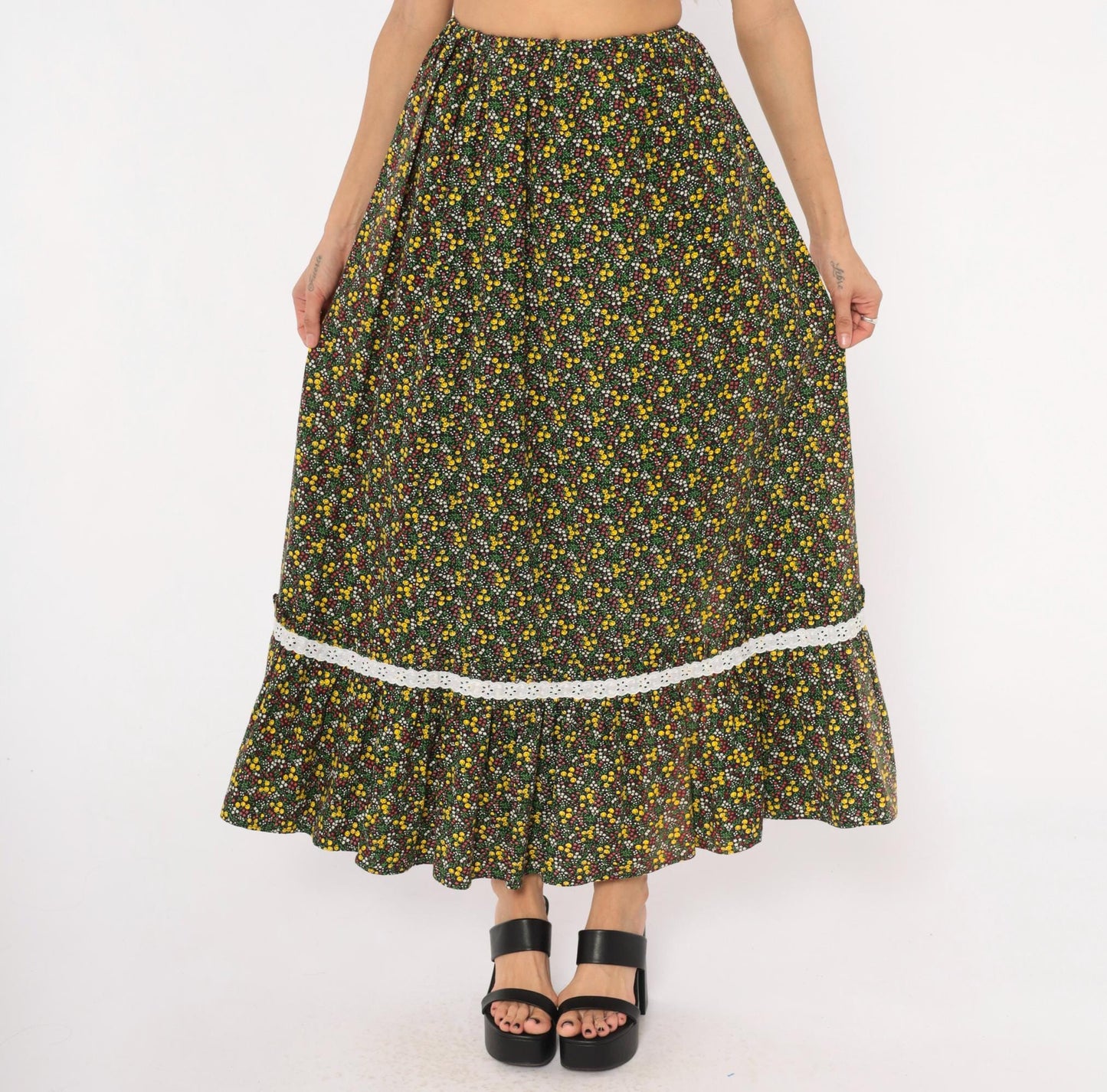 70s Black Ditsy Floral Maxi Skirt Cotton Ruffle Eyelet Lace Trim Extra Small
