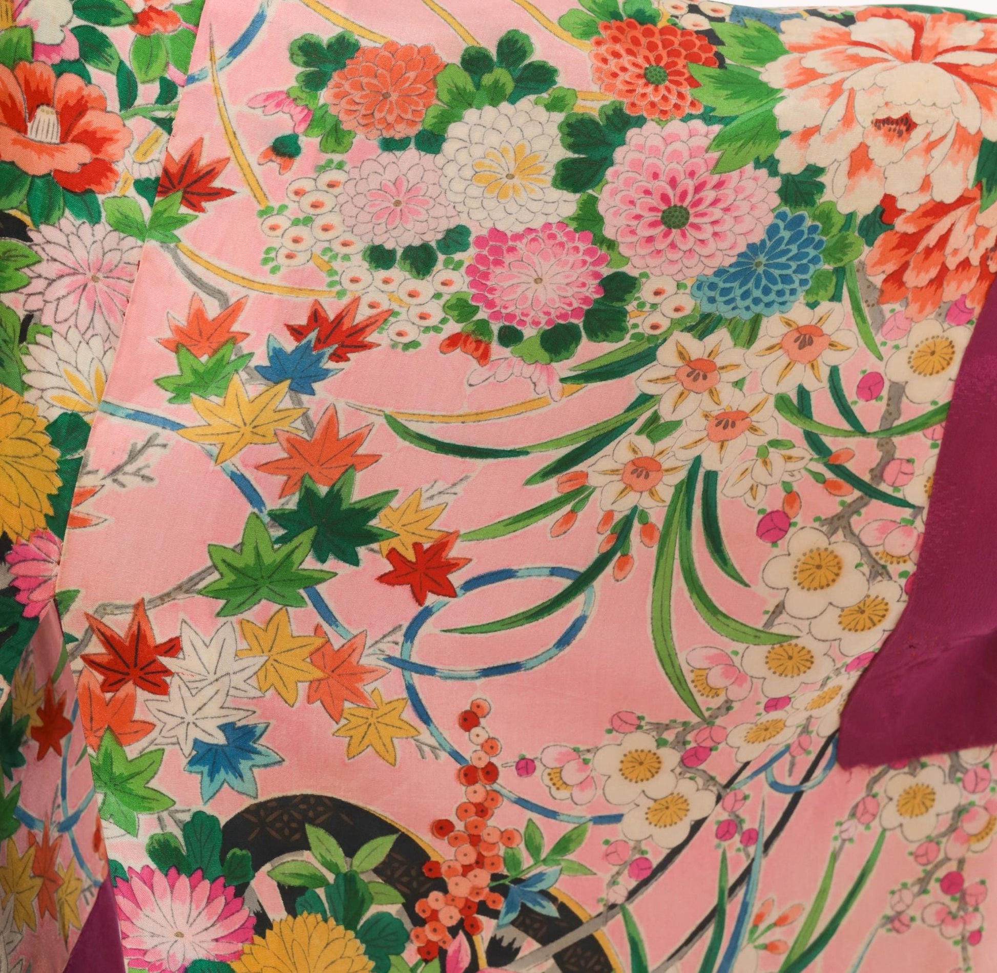 70s Silk Kimono Robe Pink Magenta Floral Chrysanthemum Butterfly Print Small S