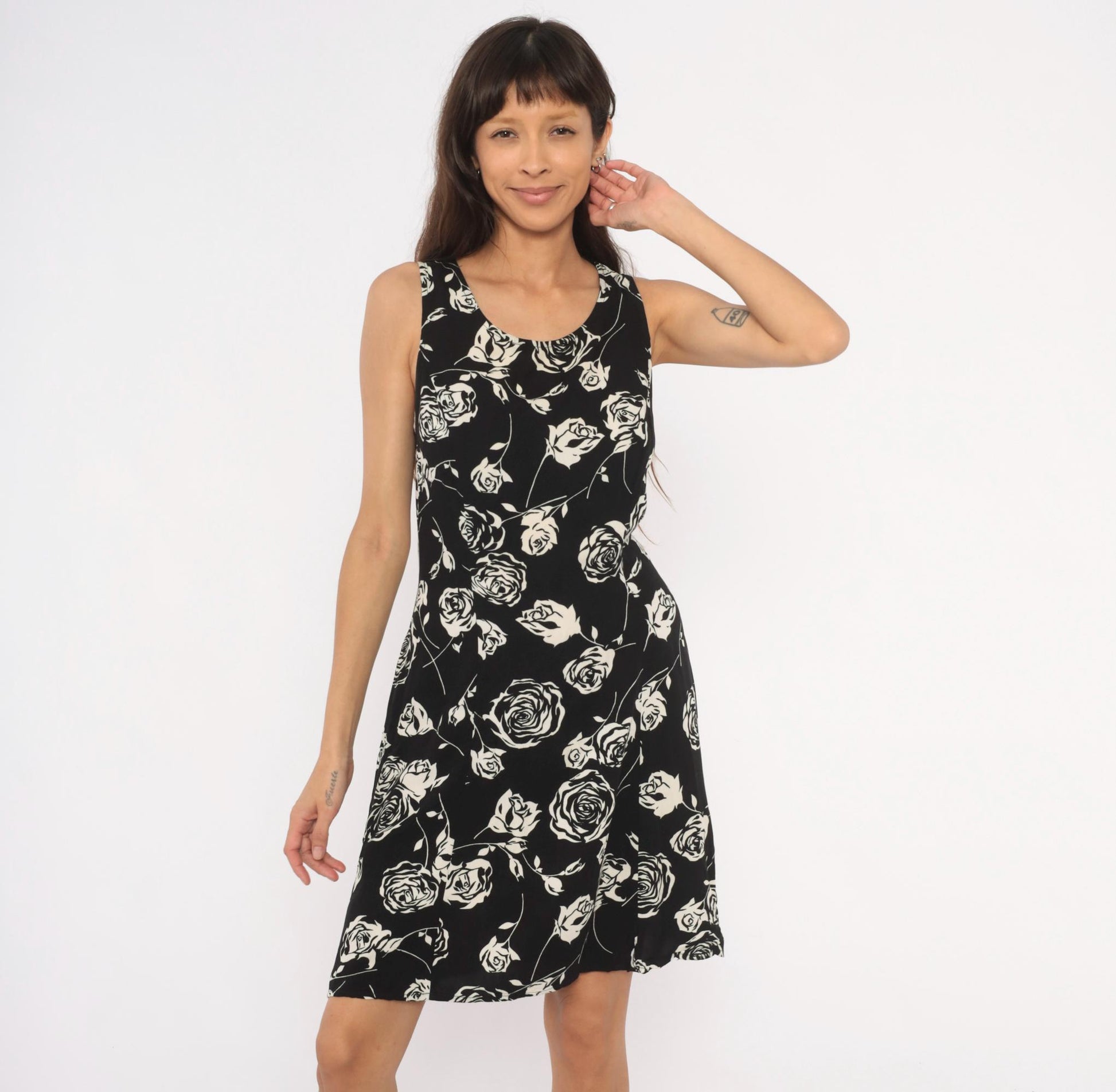 90s Expressions Rose Print Sundress Black Cream Floral Knee-Length Medium M