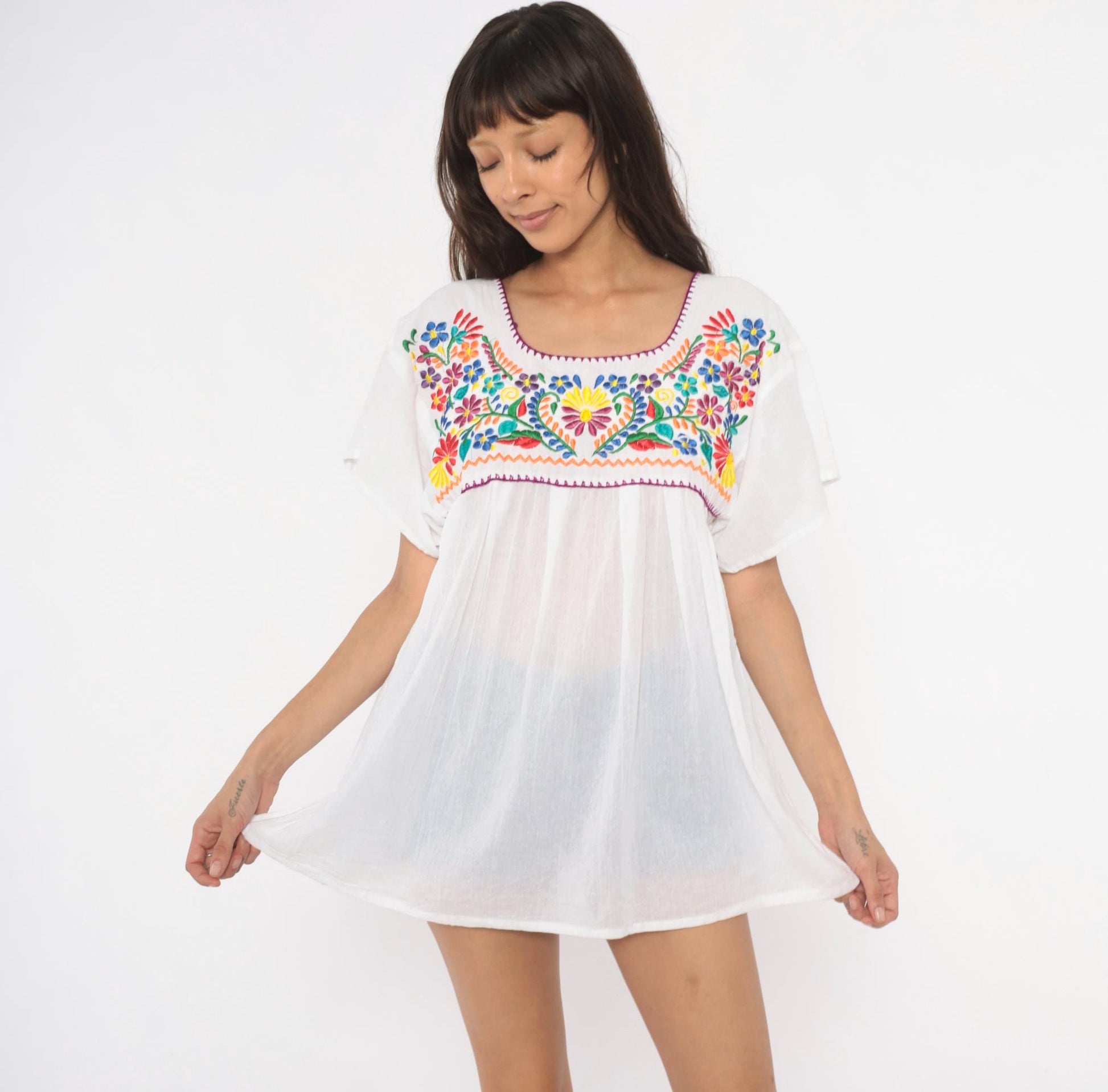90s Mexican Embroidered Floral Blouse White Cotton Scoop Neck Large