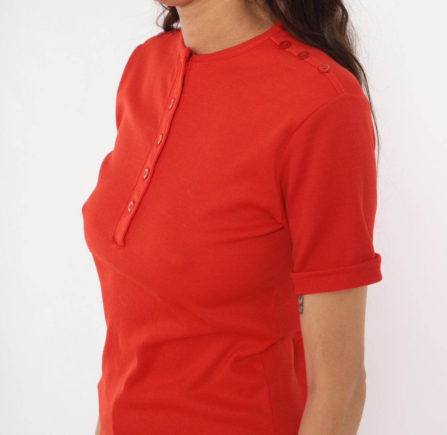 70s Red Henley Blouse Button Front Snap Shoulder Detail Fitted Small