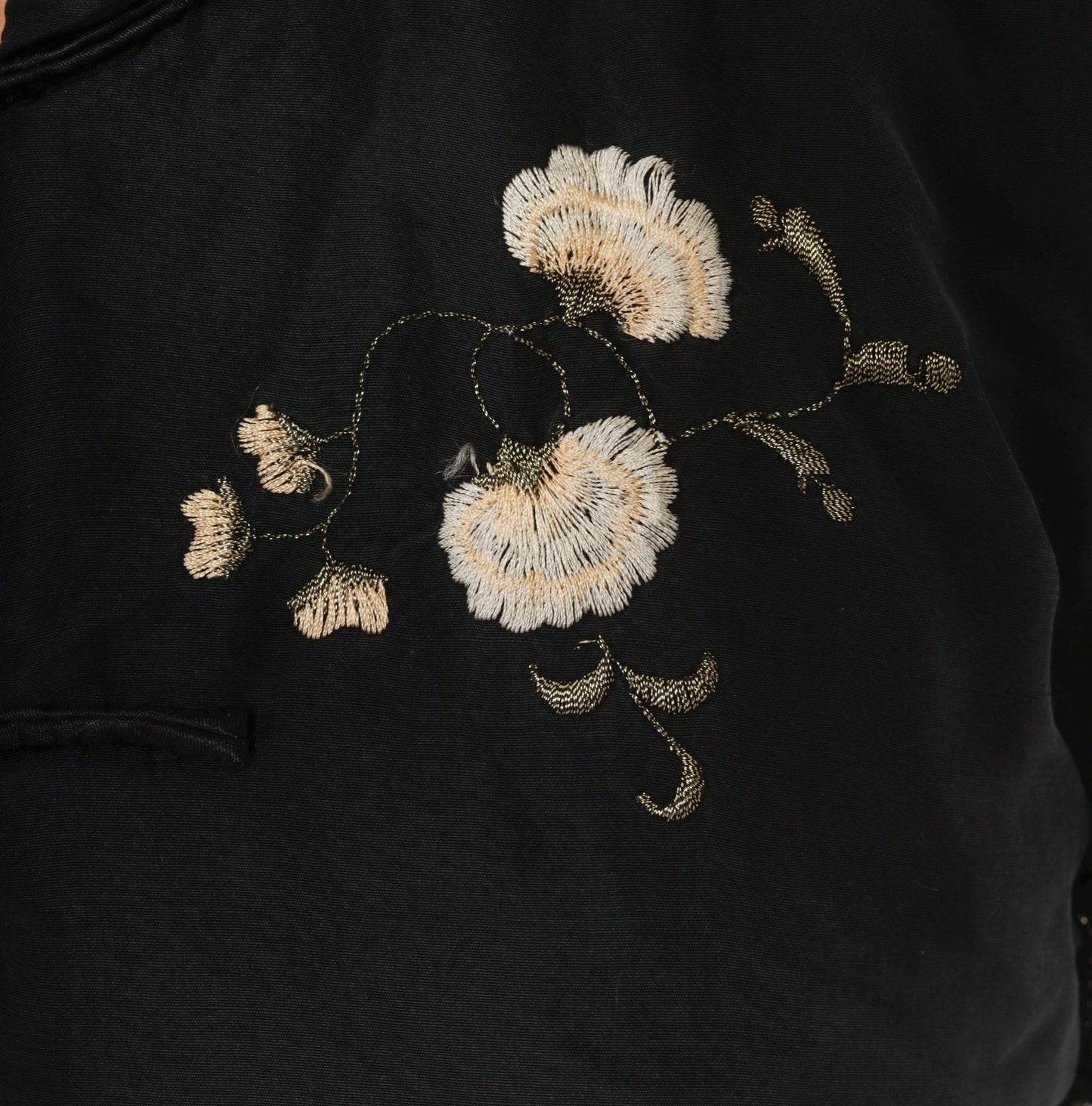 90s Esme Black Silk Jacket Embroidered Floral Mandarin Collar Quilted Small S