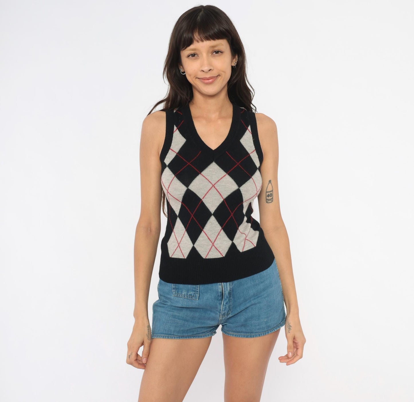 2000s Express Argyle Sweater Vest V-Neck Black Grey Red Diamond Knit XS