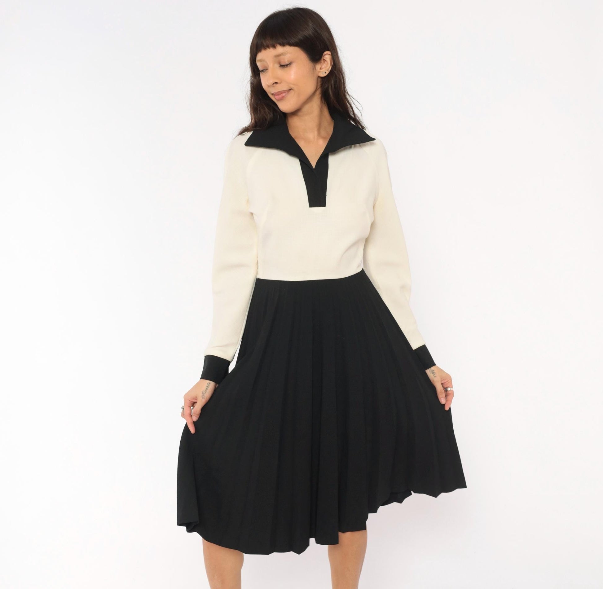 70s Herman Marcus Cream Black Colorblock Polo Dress Knee Length Small