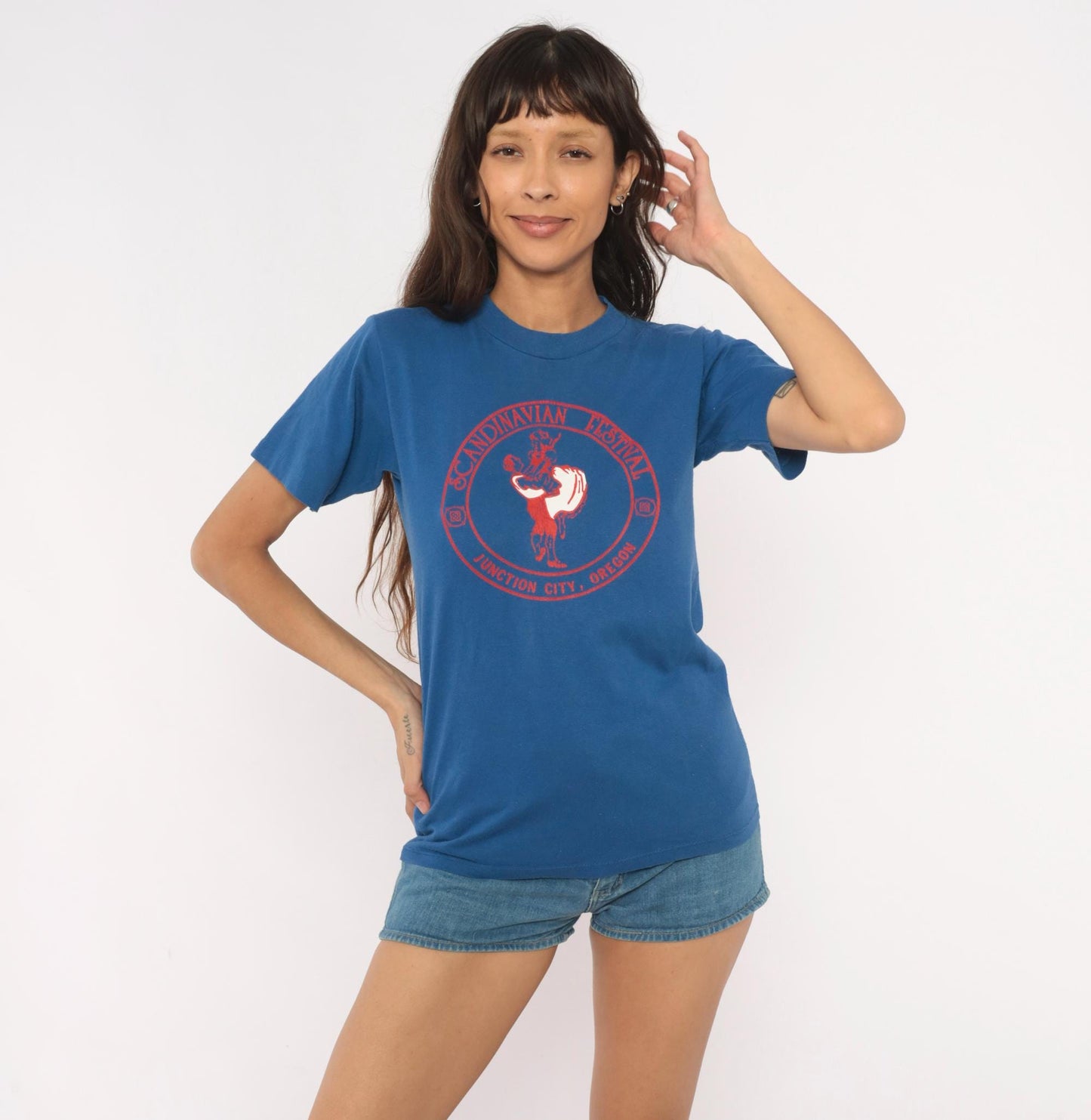 80s Scandinavian Festival Junction City Oregon Graphic Tee Blue Small