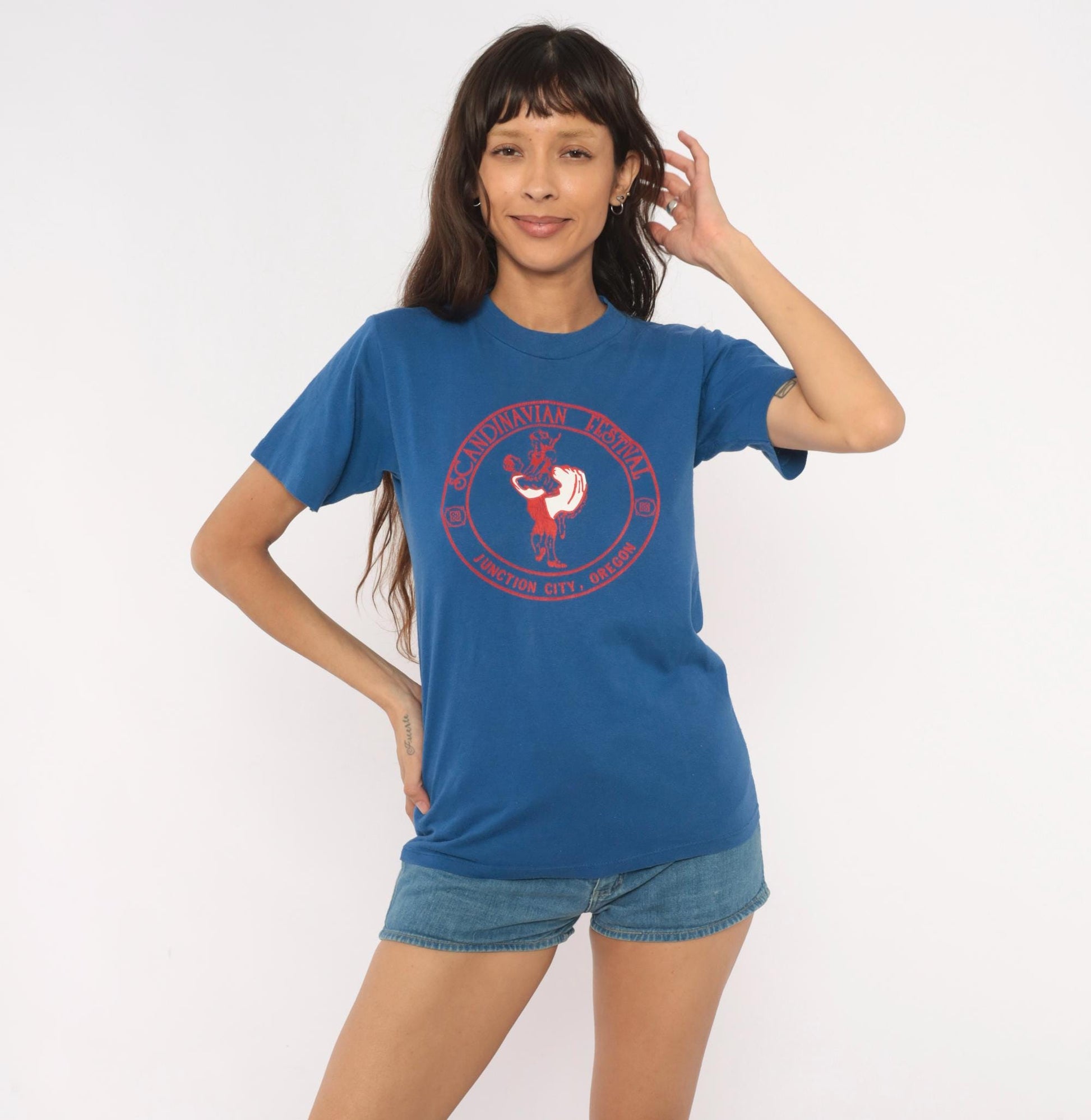 80s Scandinavian Festival Junction City Oregon Graphic Tee Blue Small