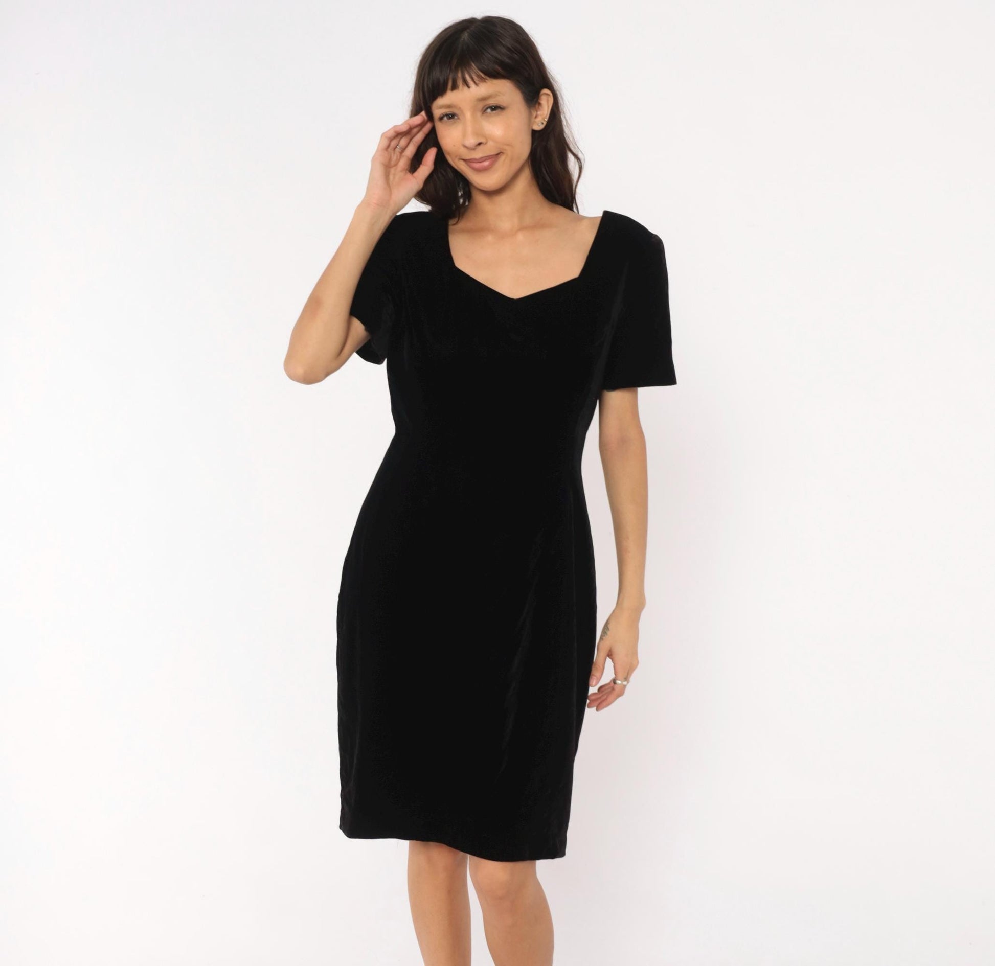 90s Maggy London Black Velvet Cocktail Dress Sweetheart Neckline Medium M