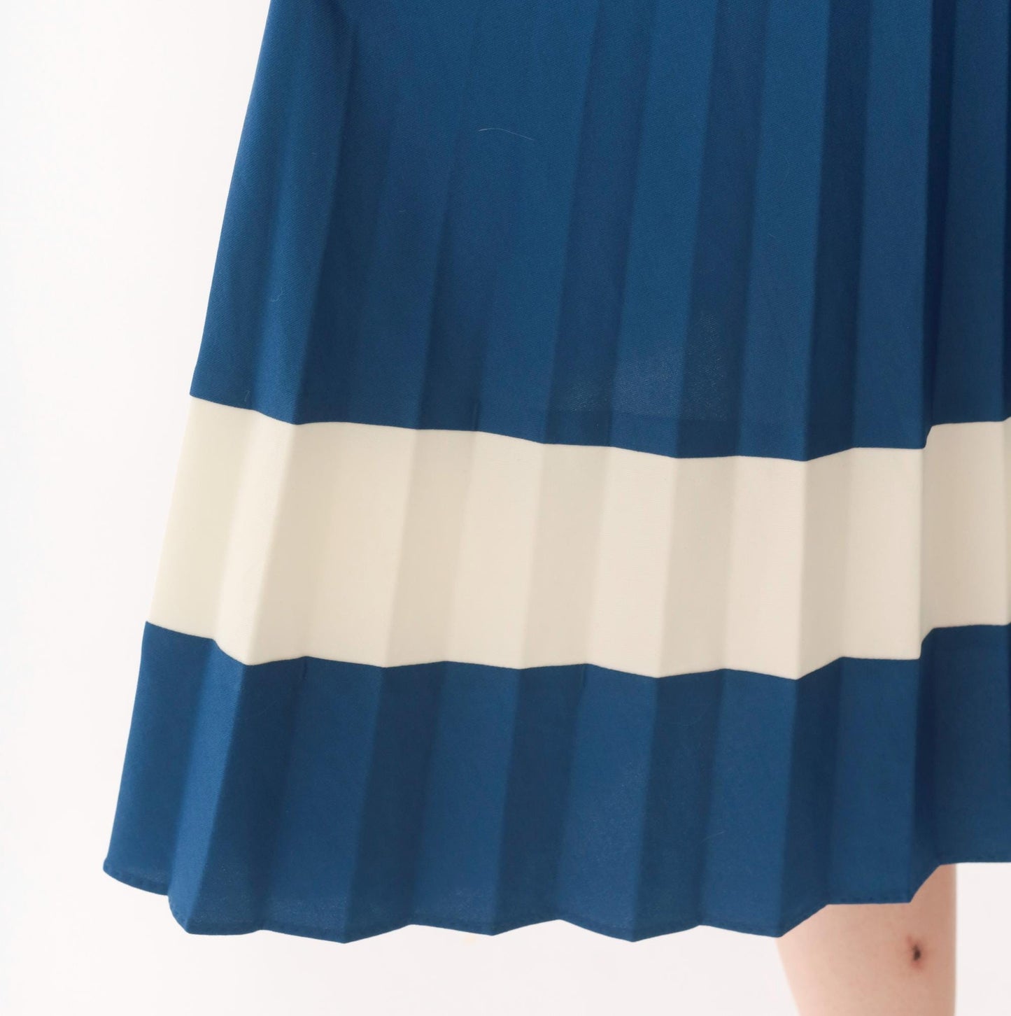 70s Navy Blue Pleated Dress Stand Collar Button Front Balloon Sleeve Large L