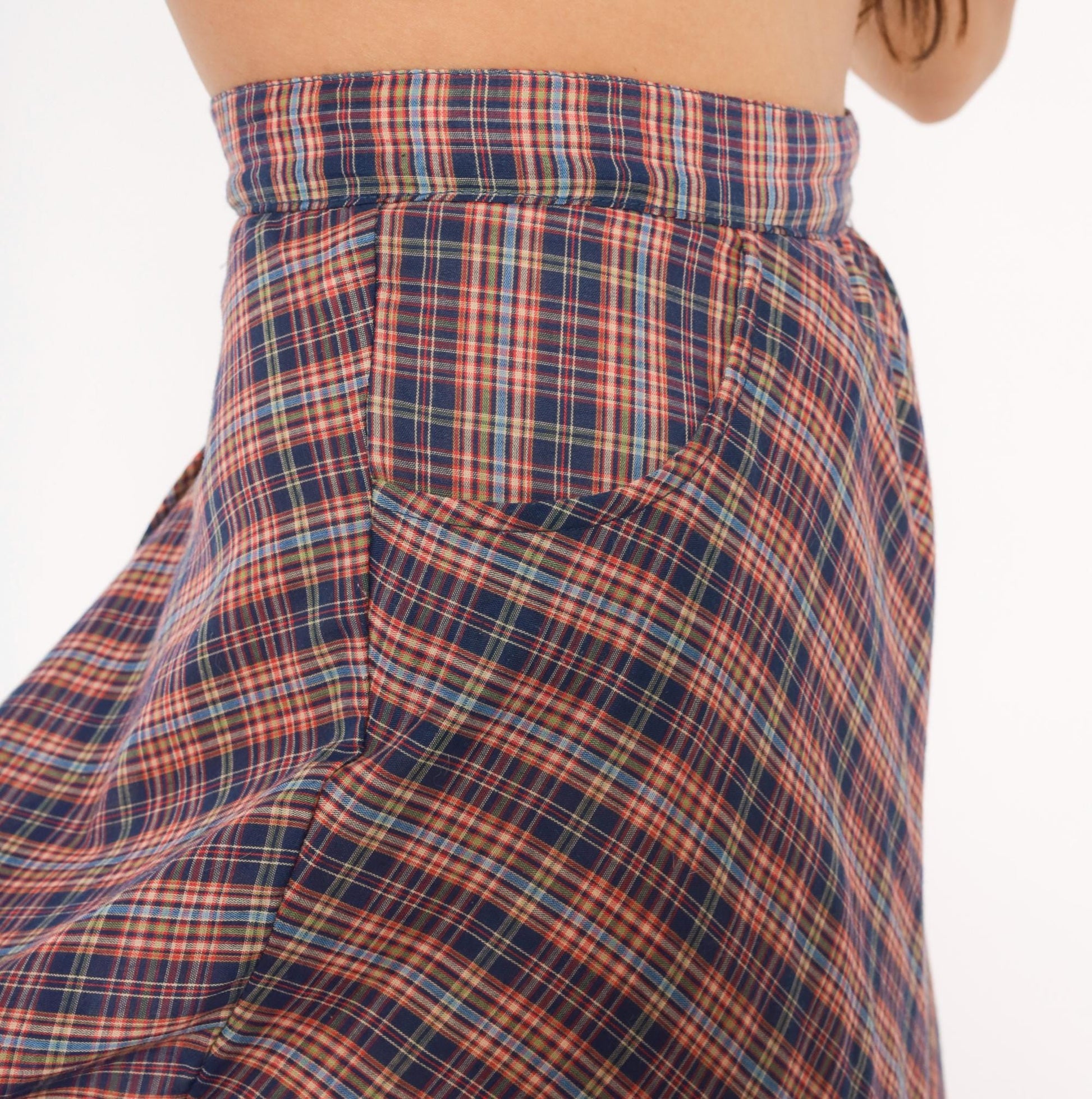70s Judy Knapp Plaid A-Line Midi Skirt Red Navy Eyelet Lace Ruffle Small