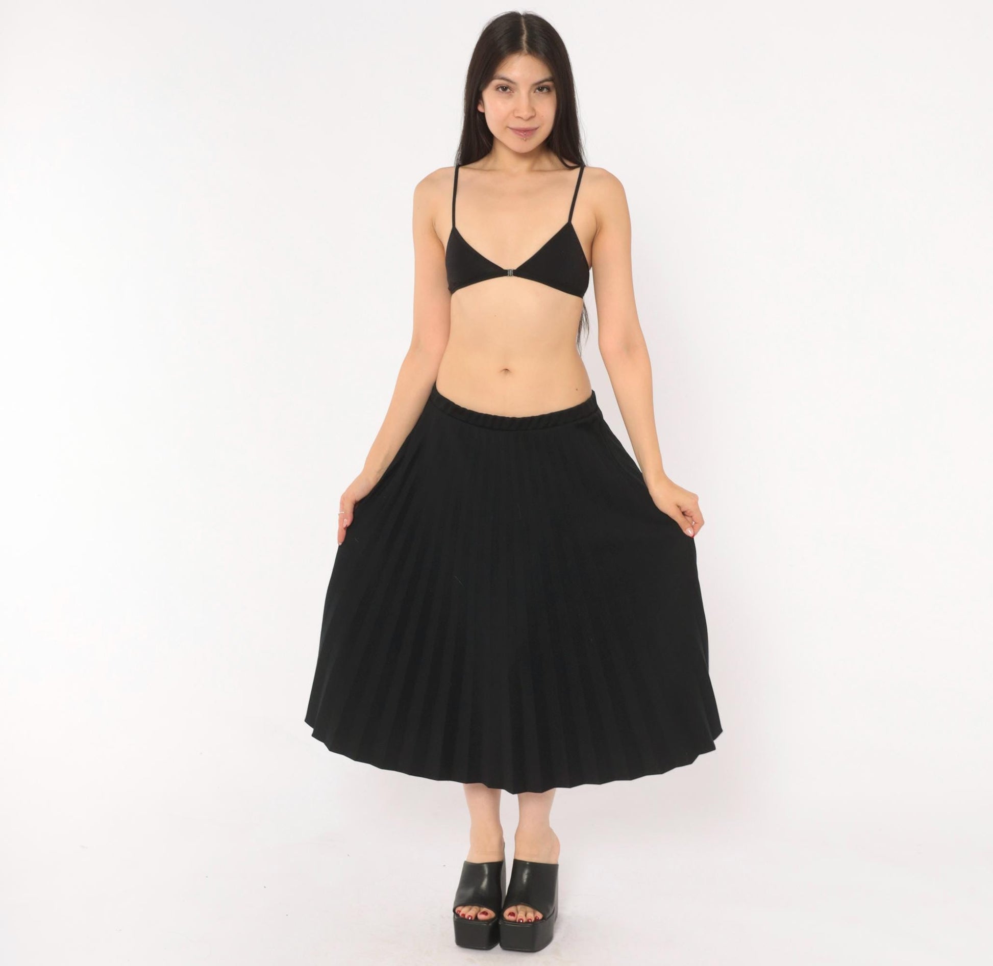 70s Sarah K Black Pleated Midi Skirt Accordion Knife Pleat Elastic Waist Medium Large