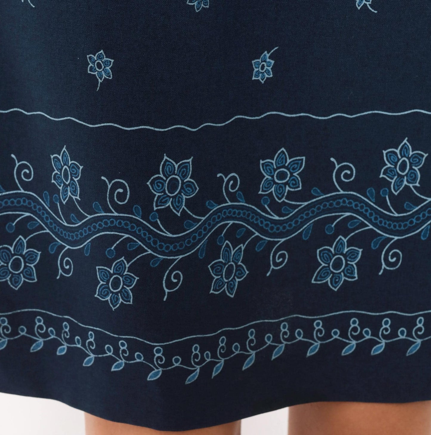 90s DBY Navy Shift Dress Embroidered Floral Border Sleeveless Medium M