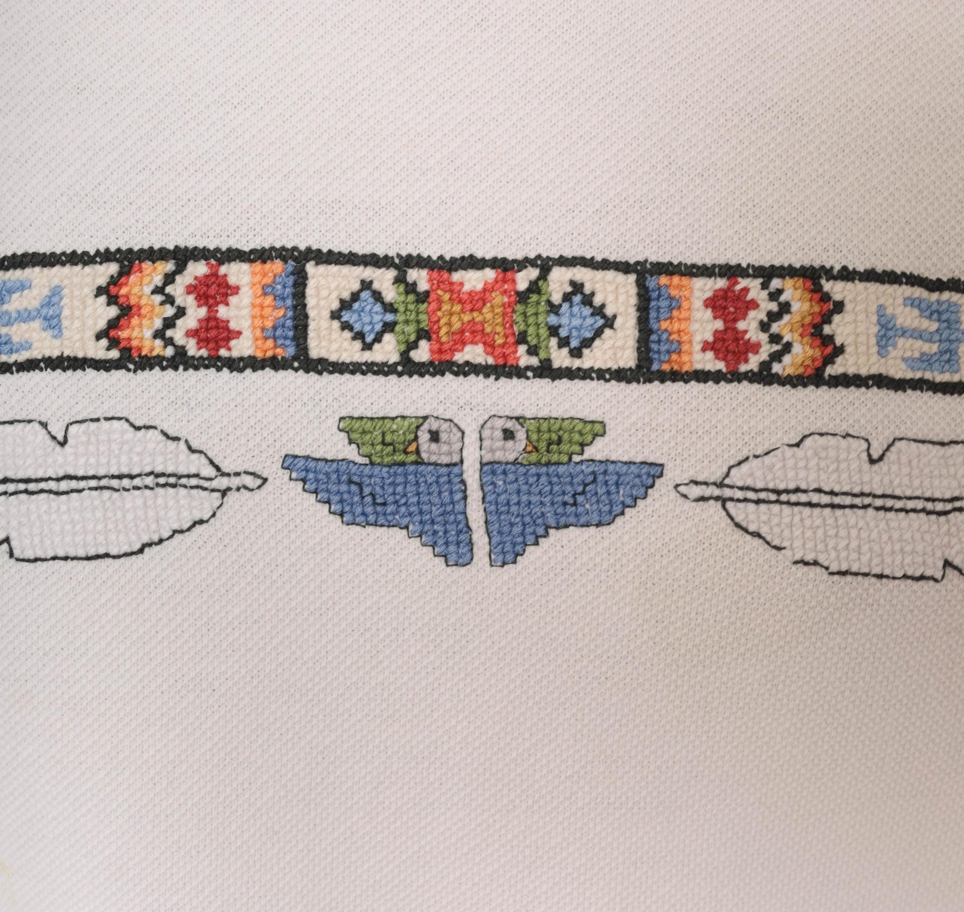 90s Sunbelt Southwestern Sweatshirt Cross Stitch Embroidered Eagle Cream Cotton Large