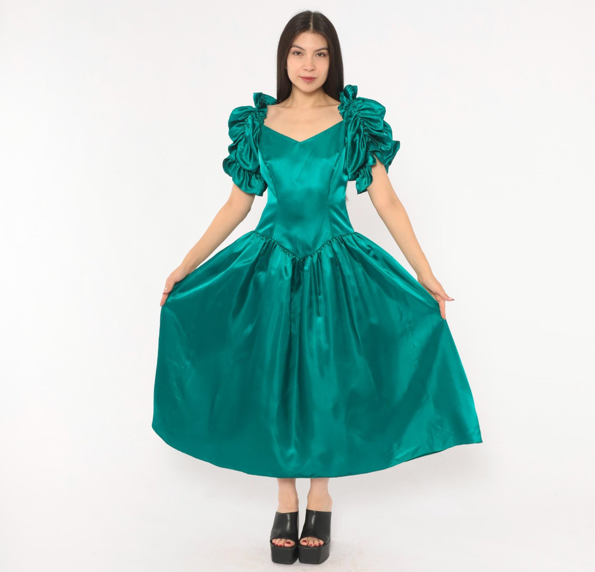 80s Teal Satin Gown Sweetheart Neckline Puff Sleeve Drop Waist Small