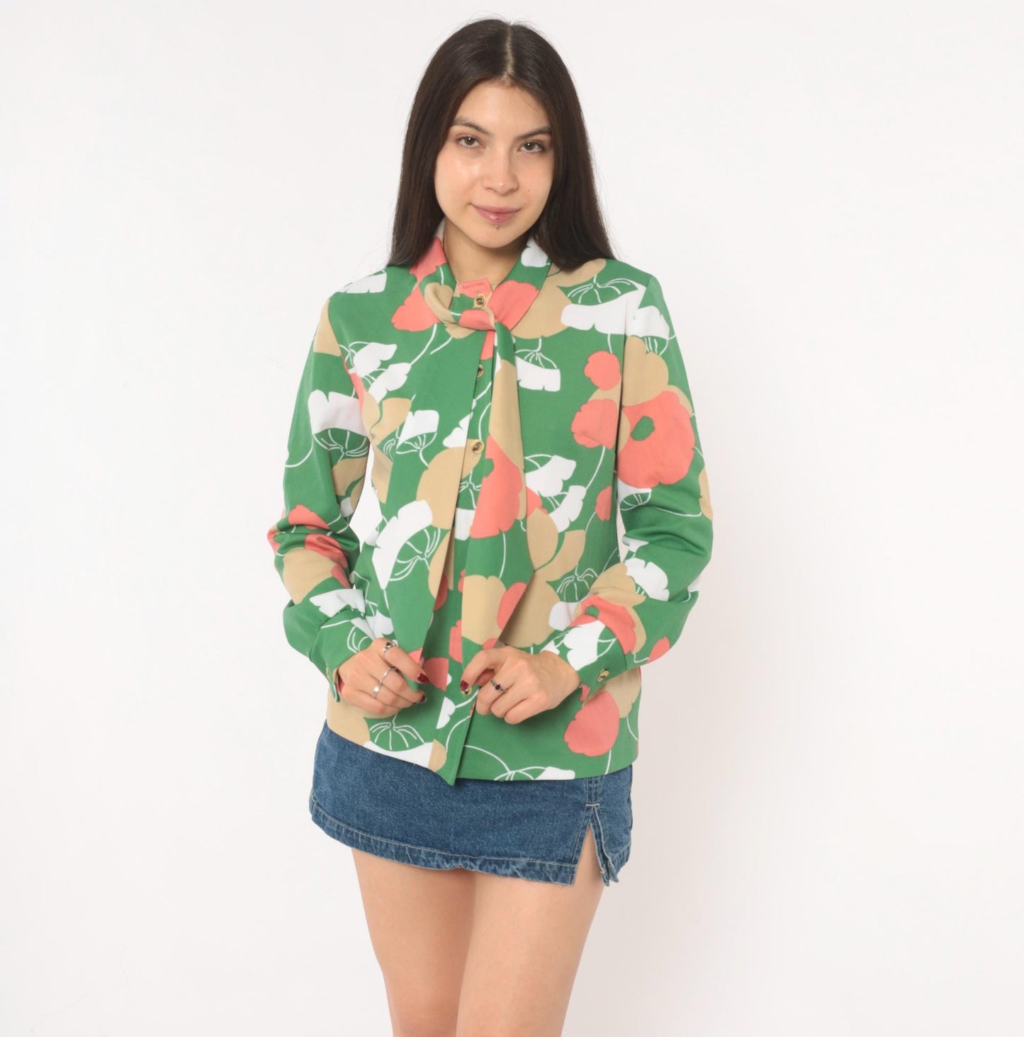 70s Lady Carol Floral Blouse Green Poppy Pussy Bow Button Front Medium