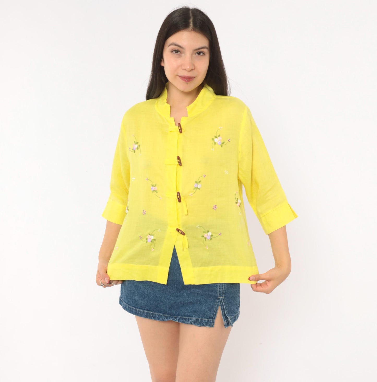 80s Yellow Embroidered Floral Mandarin Collar Blouse Cotton Three Quarter Sleeve Medium