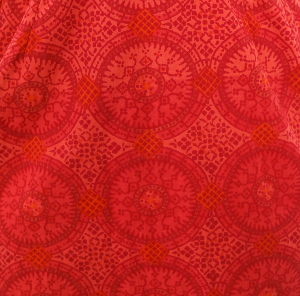 60s Medallion Print Sundress Red Orange Square Neckline Fitted Bodice Small