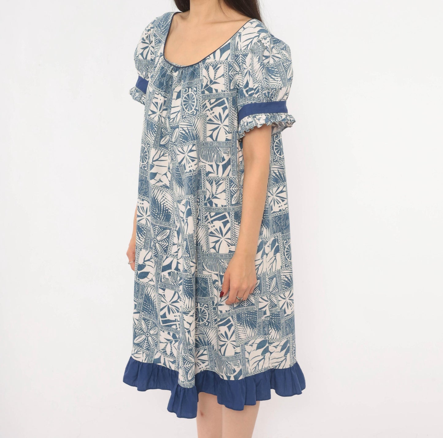 90s Good Times Tapa Print Muumuu Blue White Tropical Patchwork Cotton Knee-Length Medium Large