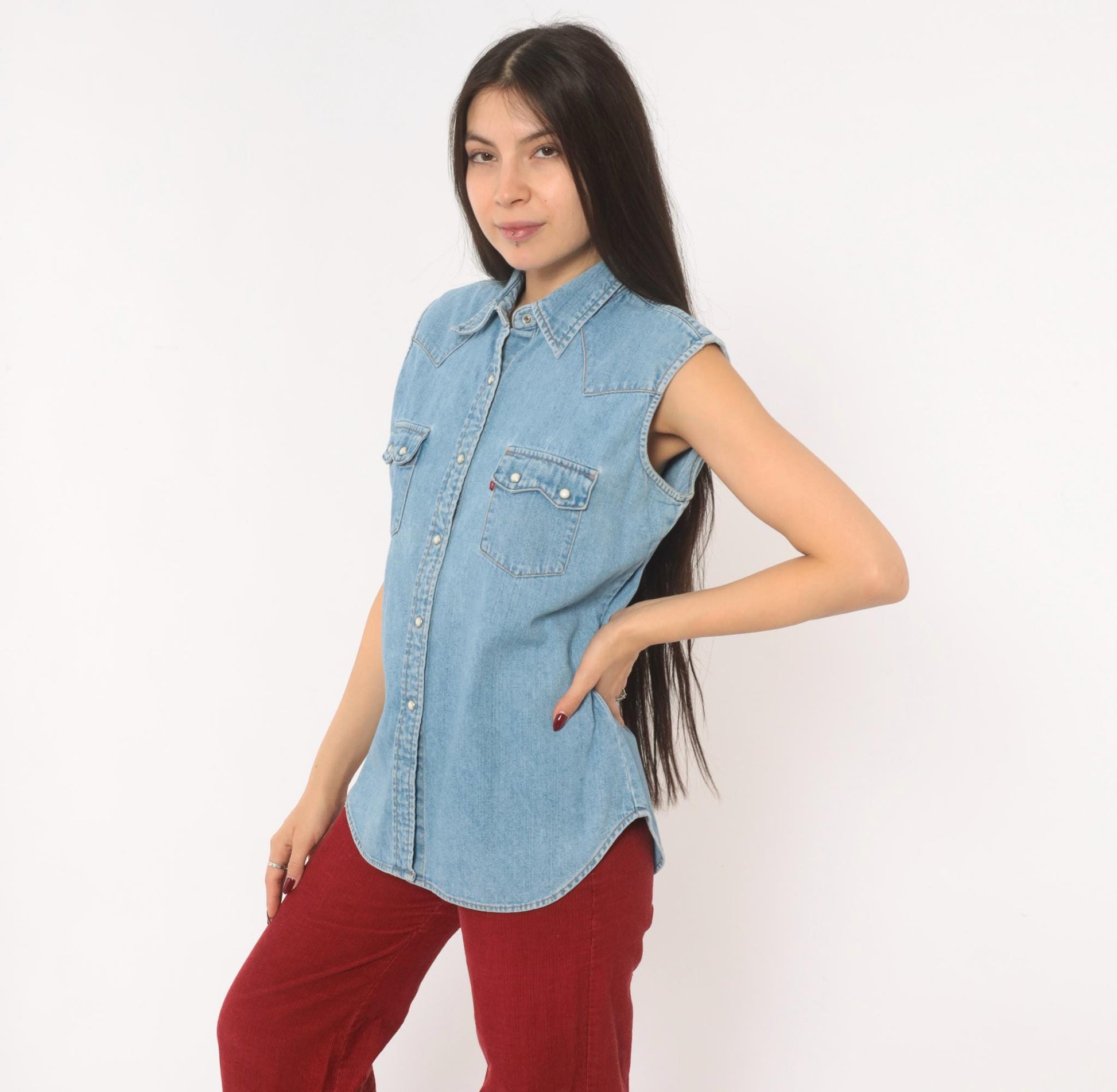 2000s Levi's Red Tab Denim Western Vest Light Wash Pearl Snap Medium M