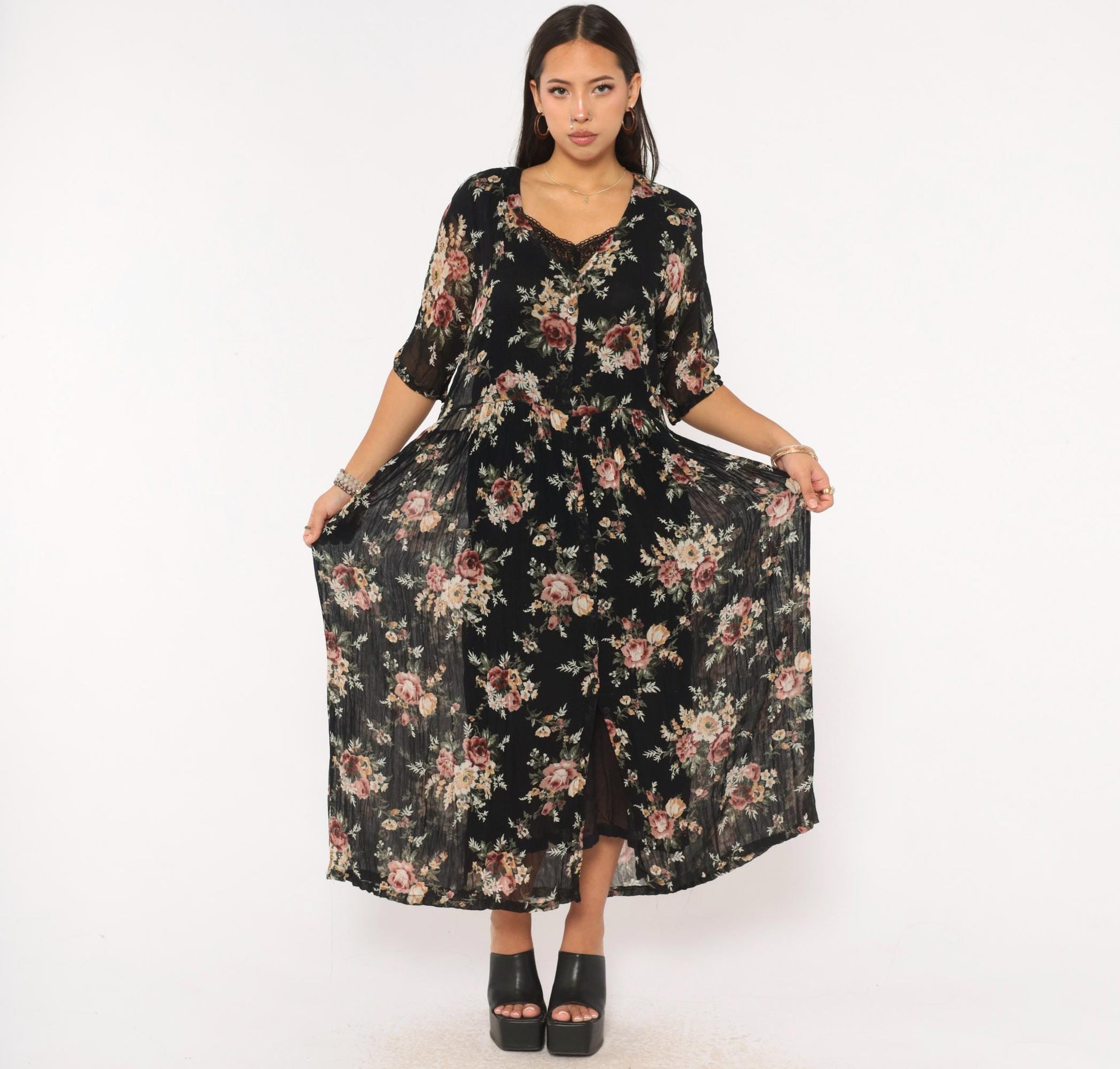 90s Nostalgia Black Floral Maxi Dress V Neck Button Front Crochet Lace Small